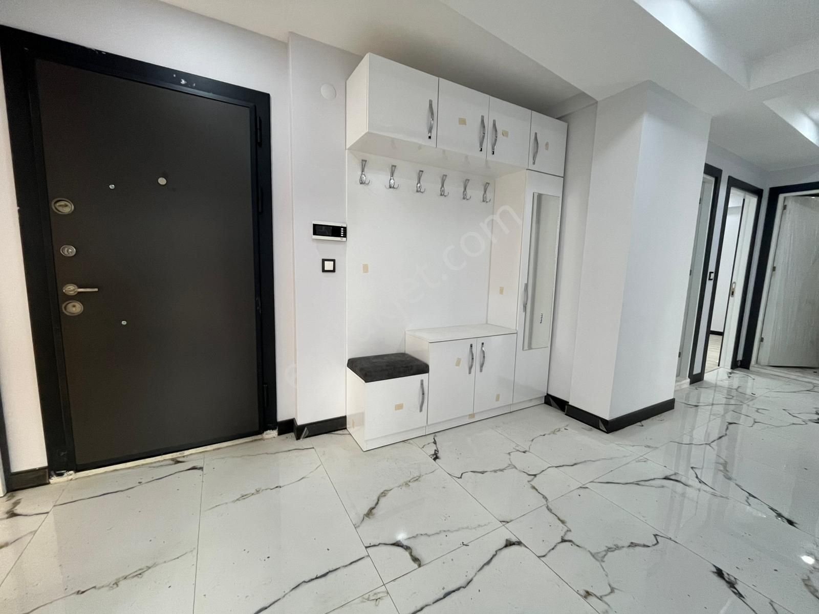 Tuncay Kartal'dan Çamlıca Mh Özel Garajlı İskanlı Köşe 3+1 Daire - Görsel 10