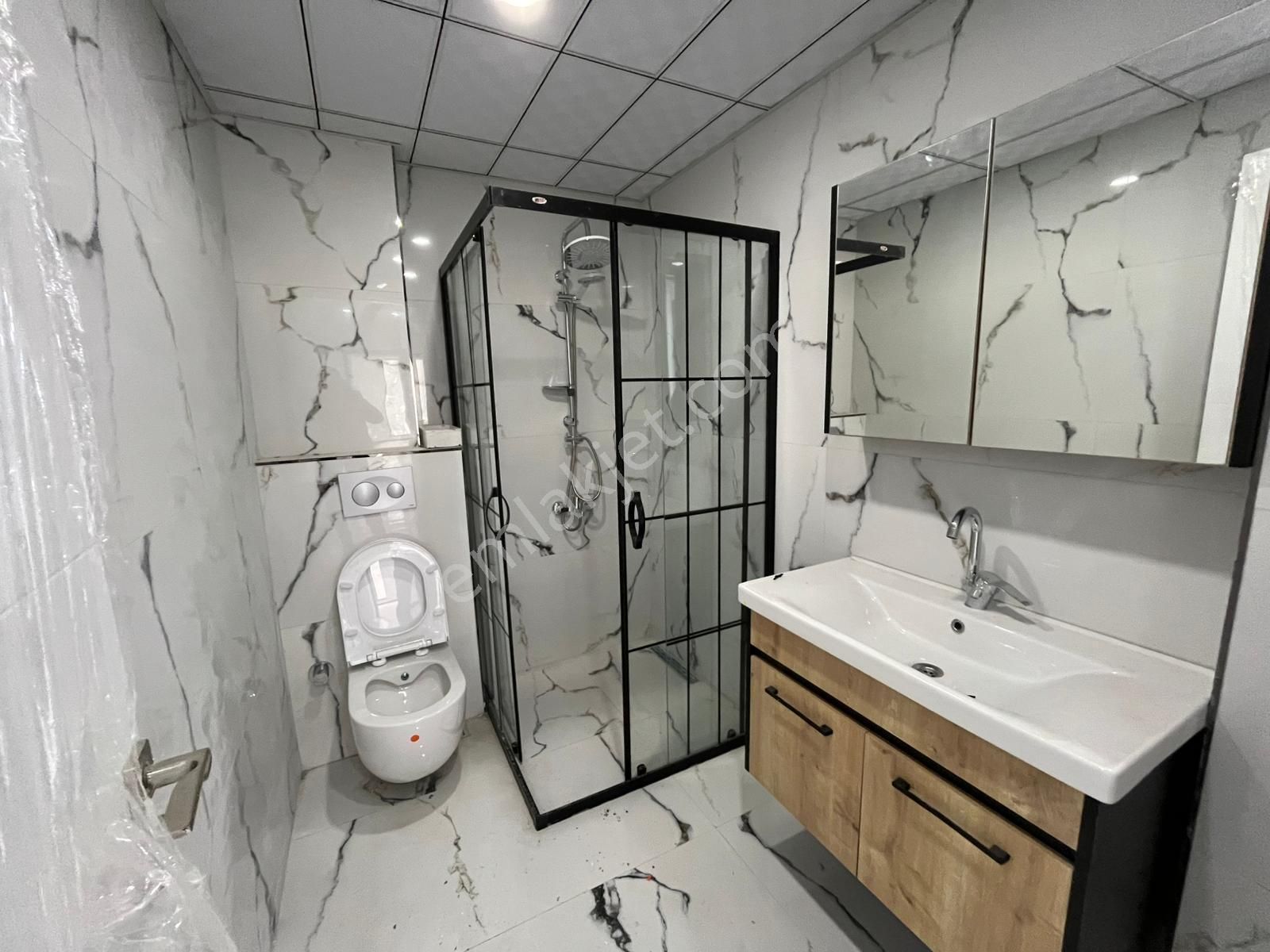 Tuncay Kartal'dan Çamlıca Mh Özel Garajlı İskanlı Köşe 3+1 Daire - Görsel 17