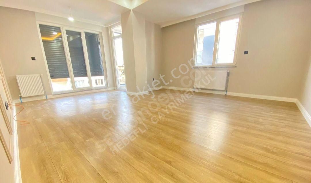 Galipbey'de Sıfır Çift Banyolu Balkonlu Teraslı Ön Cepheli 3+1!! - Görsel 9