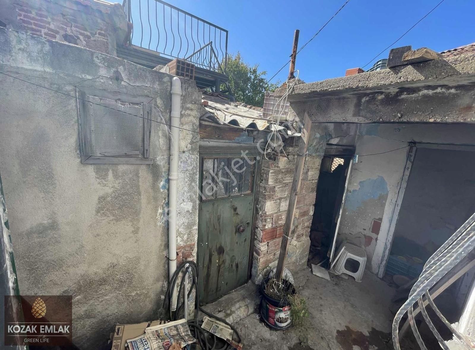 Kozak Emlaktan Ayvalık Sakarya Mahallesinde Satılık Ev - Görsel 5