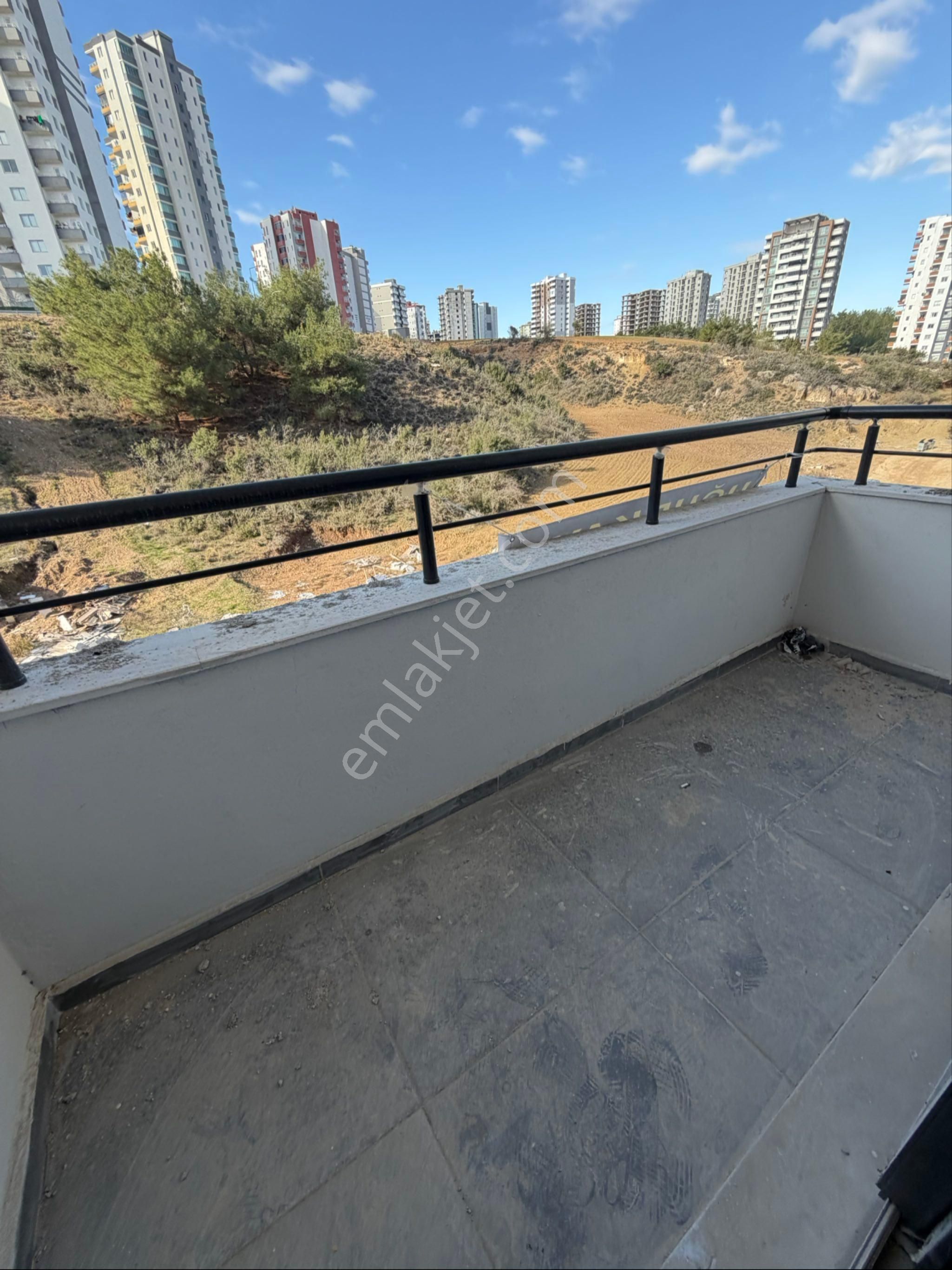 Ugur Kaya Gayrimenkul Saricam Gultepede 1+1 Satlik - Görsel 5