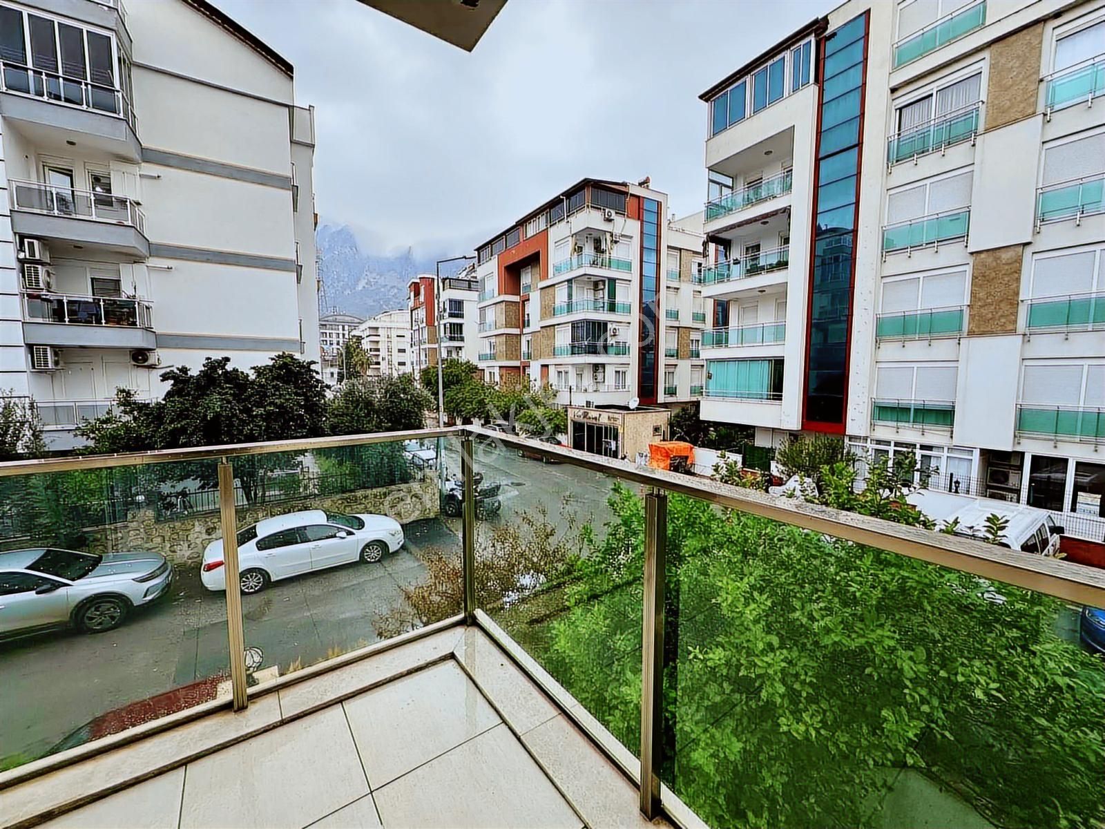 Mountaın Apartments'ta Kiralık Doğalgazlı Lüks Eşyalı 2+1 Daire - Görsel 6