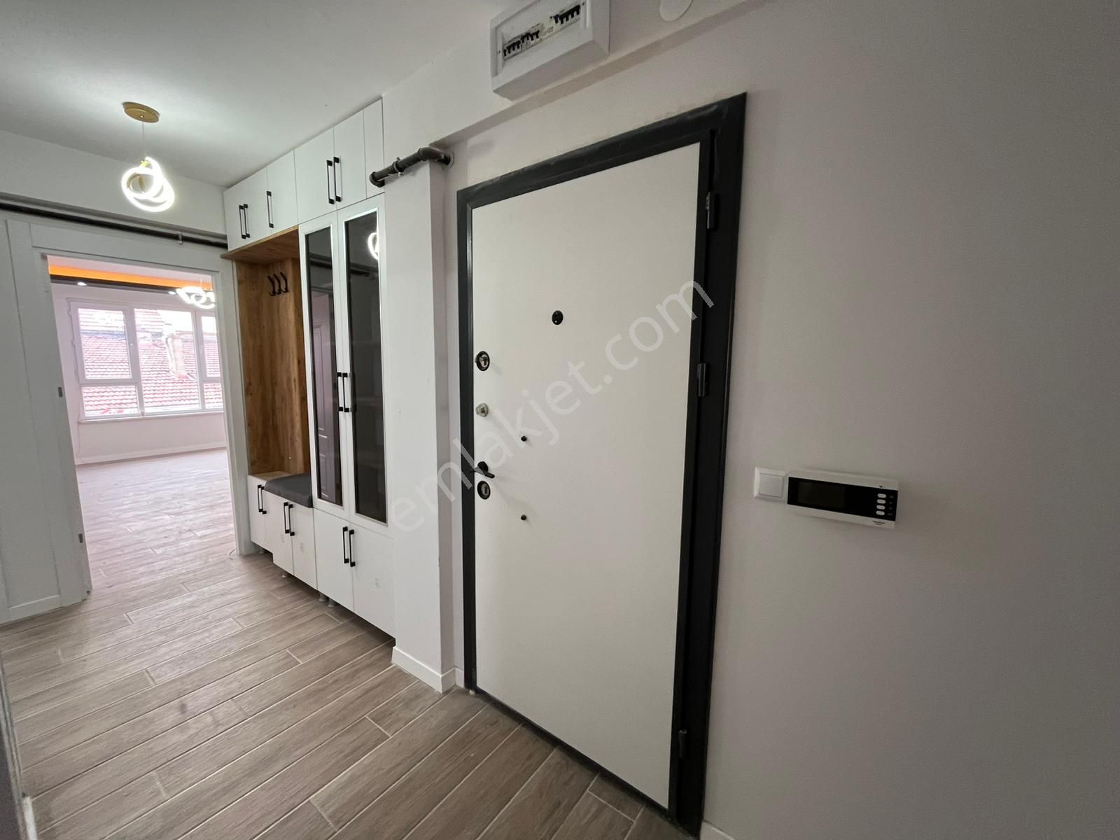 Tuncay Kartal'dan Çamlıca Mh Kapalı Pazar Yanı Fırsat 3+1 - Görsel 8