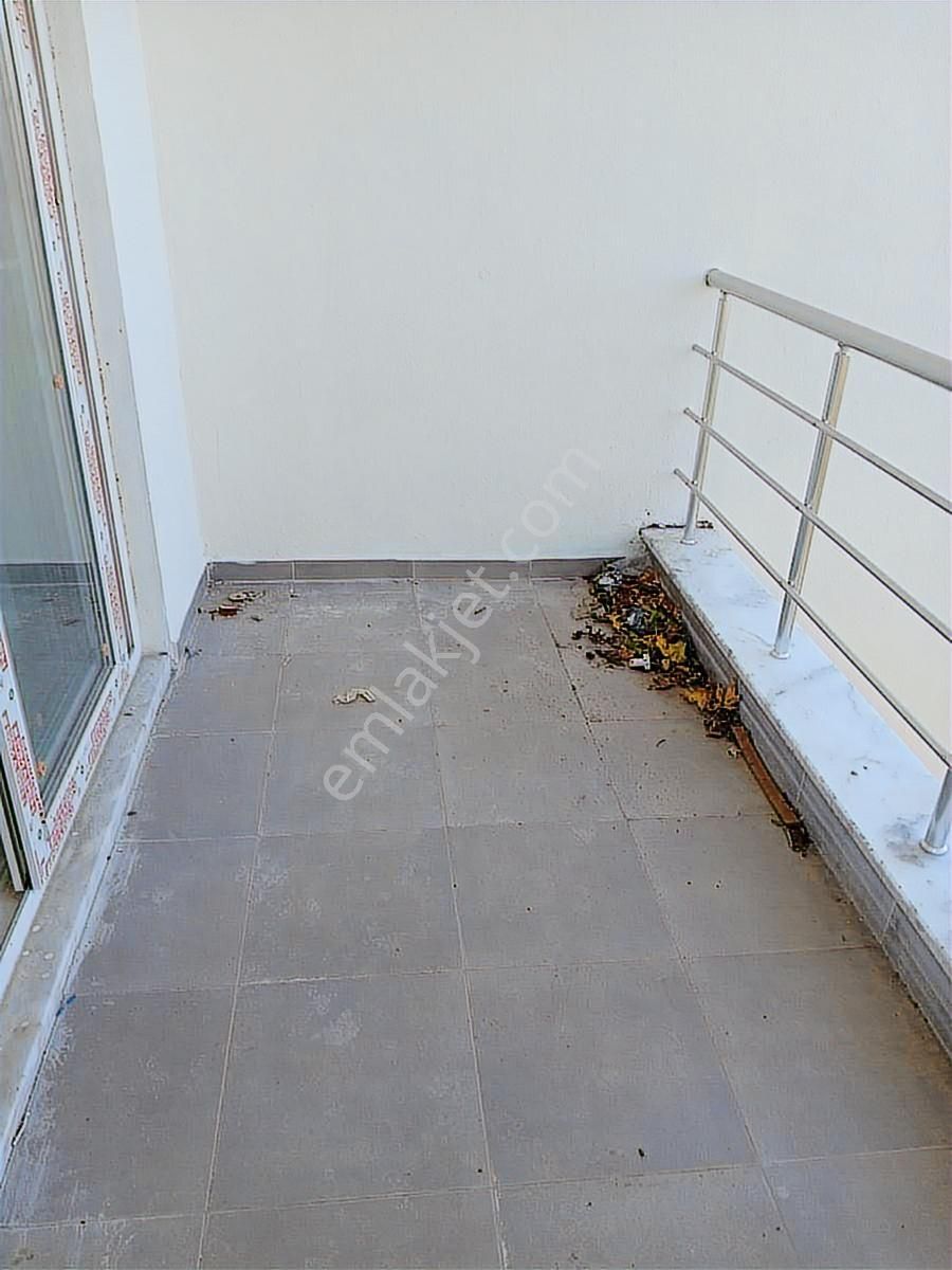 Dalaman Hürriyet Mahallesinde Satılık 1+1 Orta Kat Daire - Görsel 5