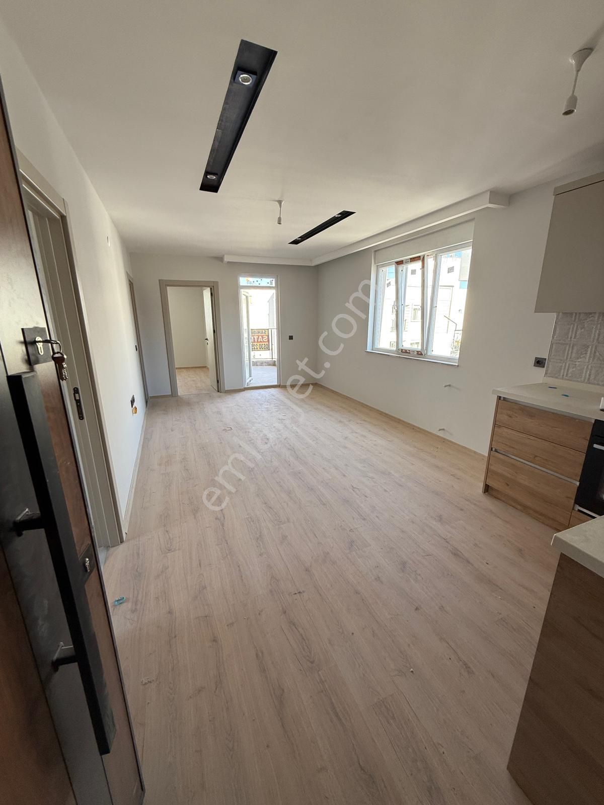 Merkezde Tramvaya 2 Dk. Mesafede Katta Sıfır 2+1 Daire - Görsel 2