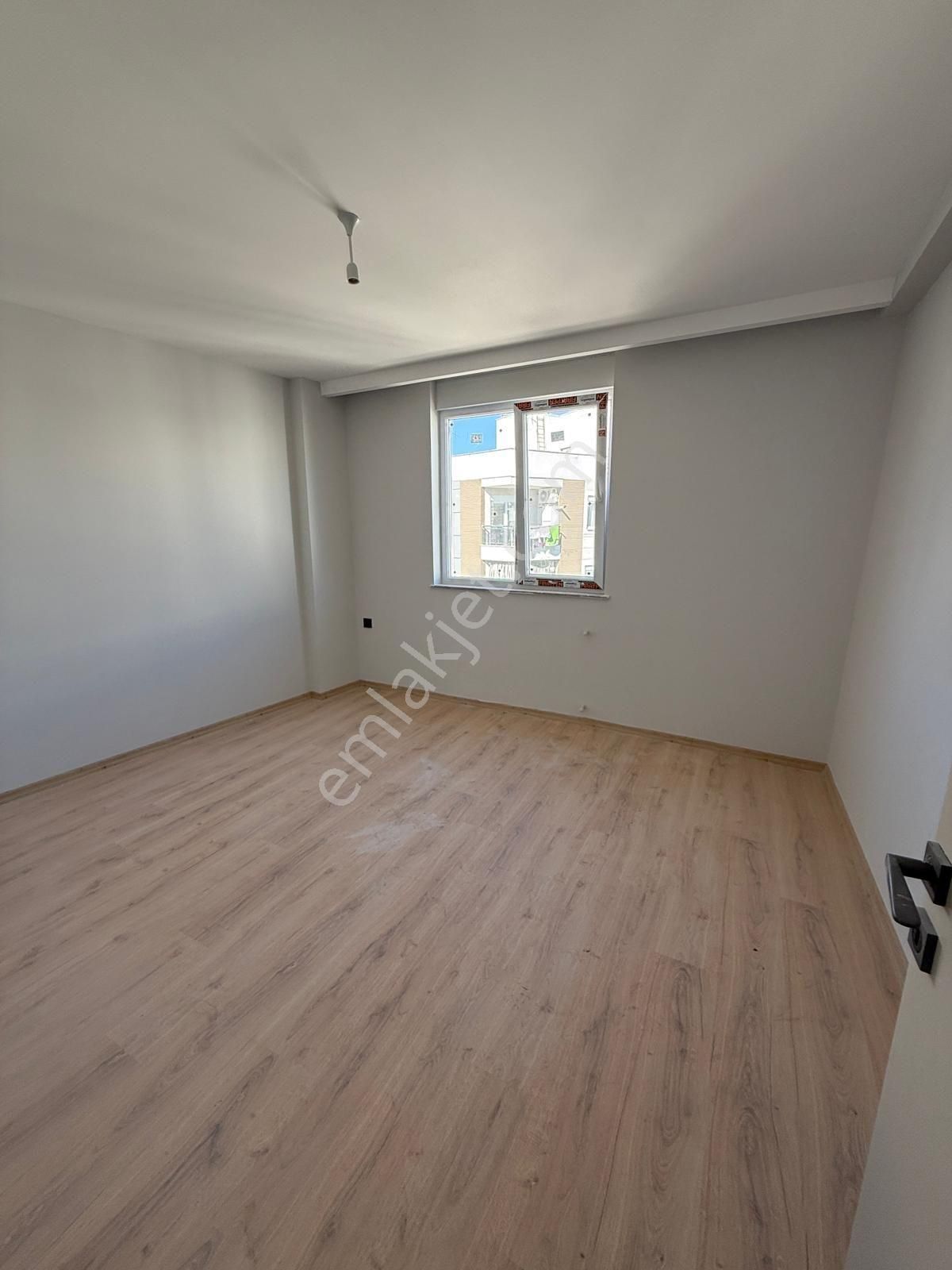 Merkezde Tramvaya 2 Dk. Mesafede Katta Sıfır 2+1 Daire - Görsel 6