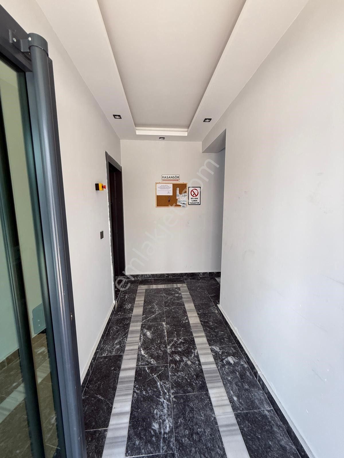 Merkezde Tramvaya 2 Dk. Mesafede Katta Sıfır 2+1 Daire - Görsel 14