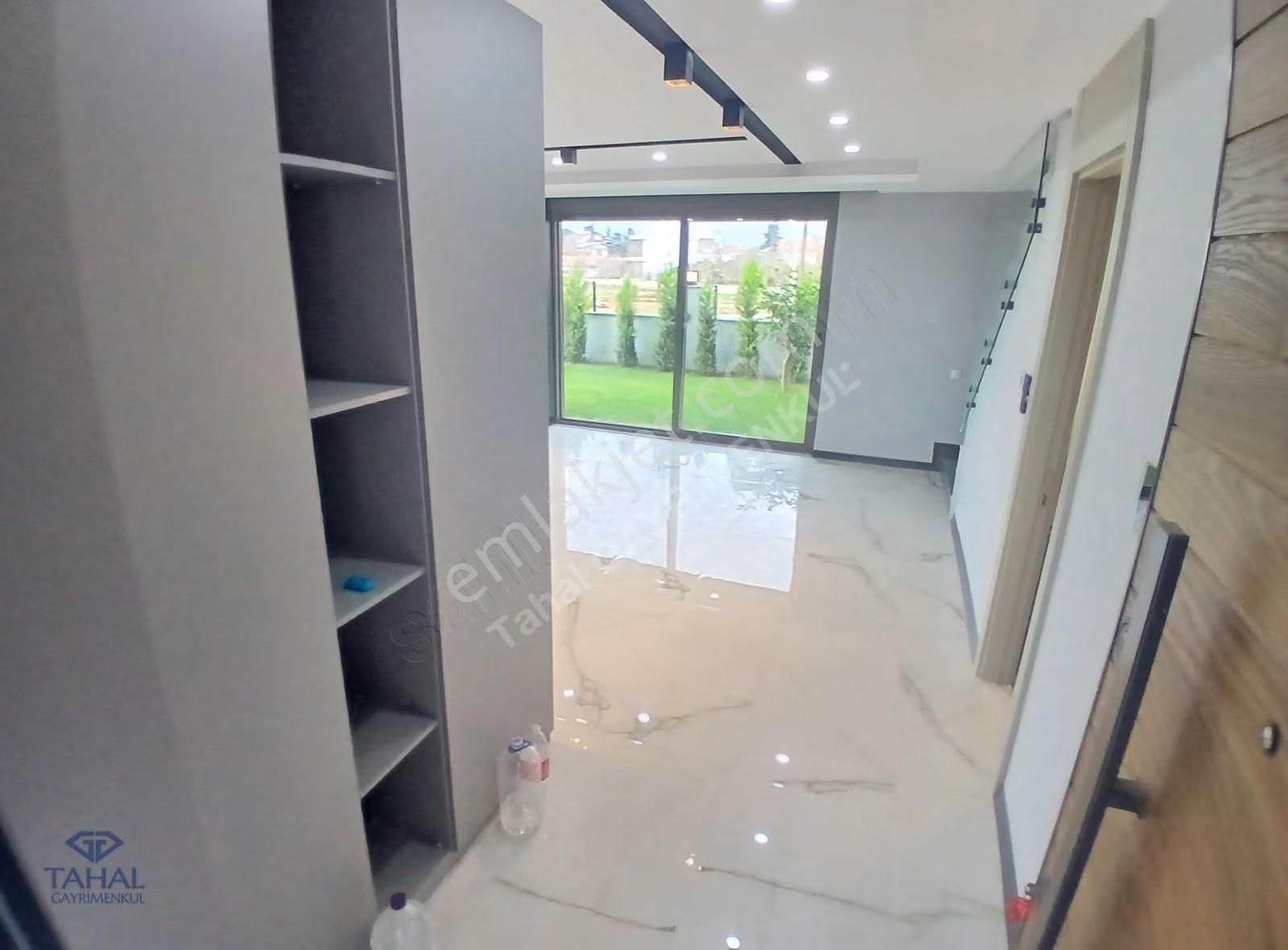 Döşemealtı Nebiler'de Yalınlı Mh 5+1 Sıfır Satılık Lüx Yapılı - Görsel 3