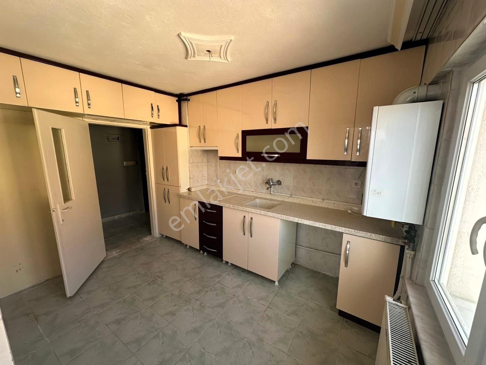 ꧁▇yılmaz'dan▇꧂cadde Üzerinde Masrafsız Çift Balkonlu 2+1 Daire - Görsel 12