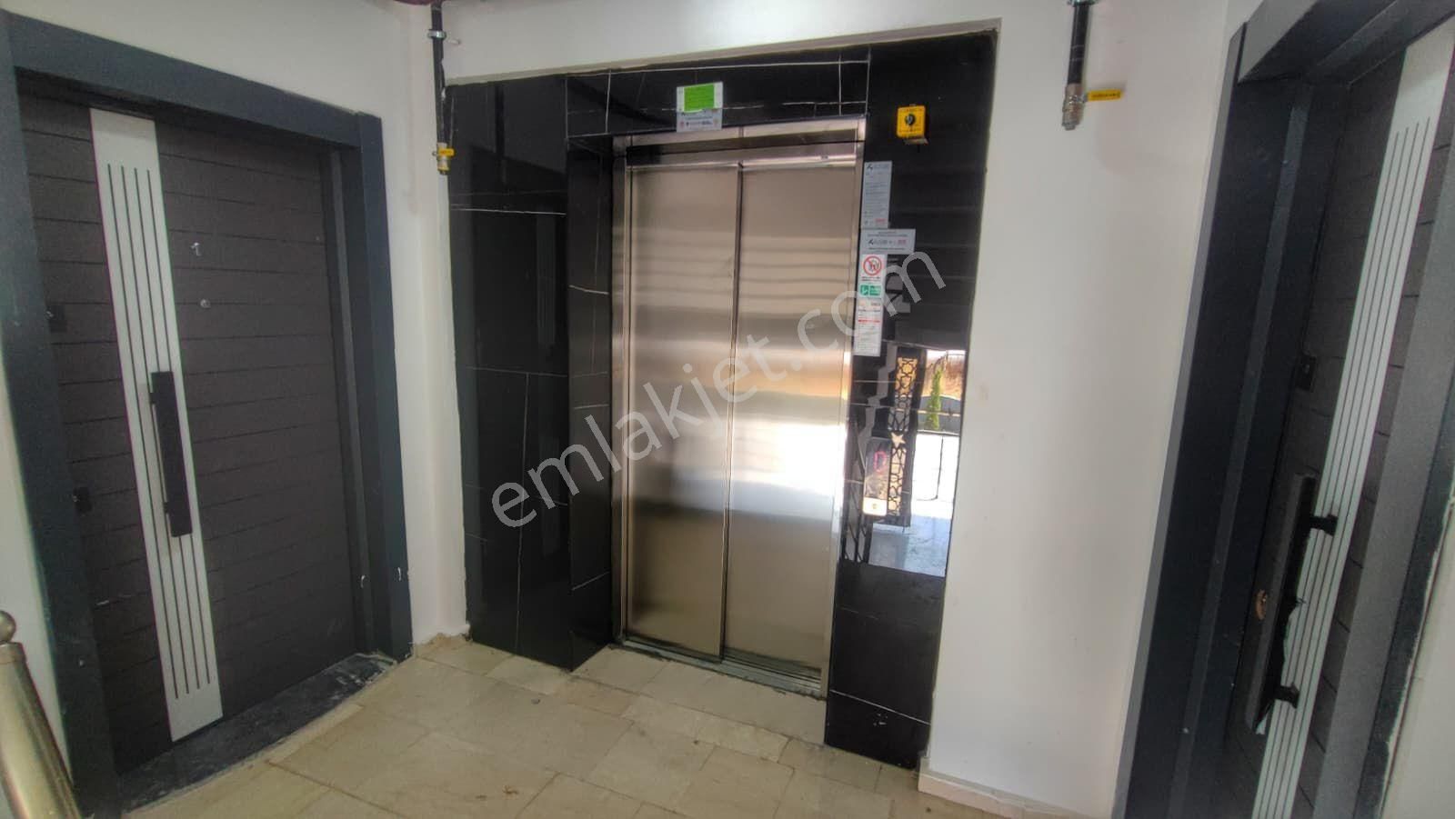 Ayrancılar İnönü Mah.3+1 Arakat Asansörlü Otoparklı Daire - Görsel 3