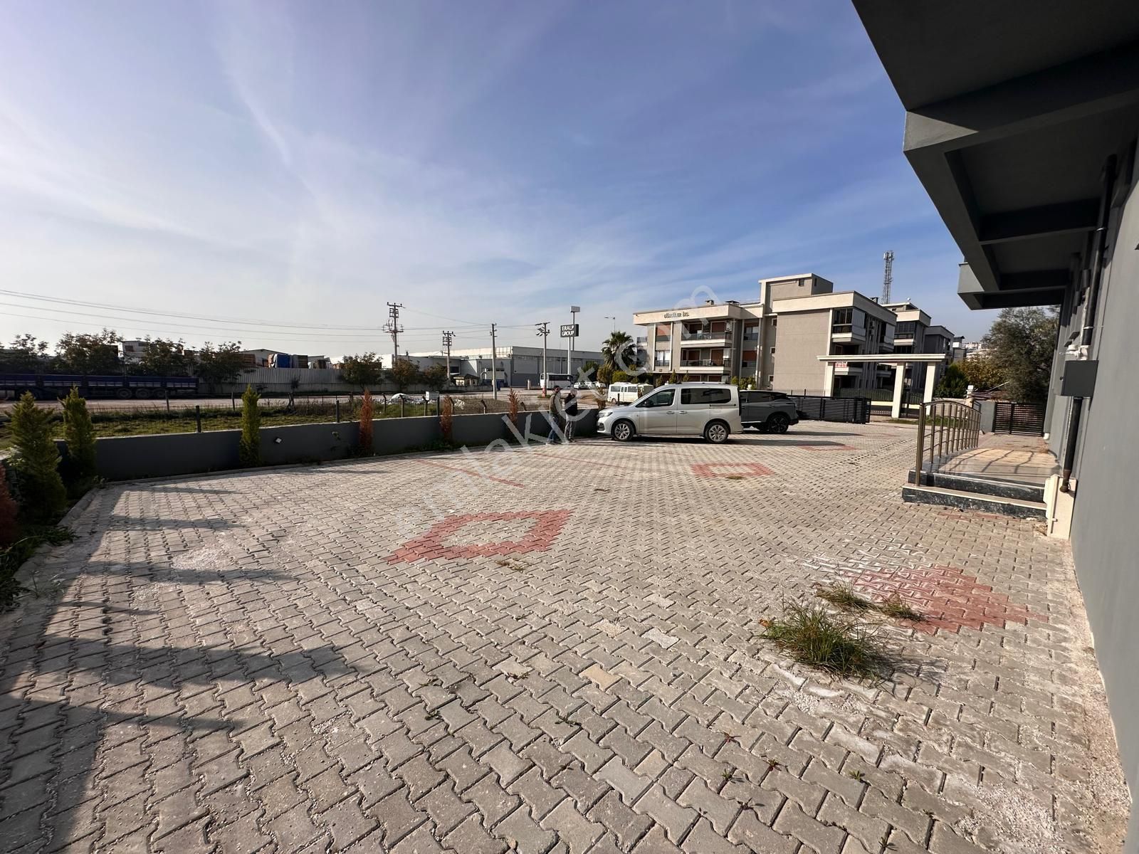 Ayrancılar İnönü Mah.3+1 Arakat Asansörlü Otoparklı Daire - Görsel 35