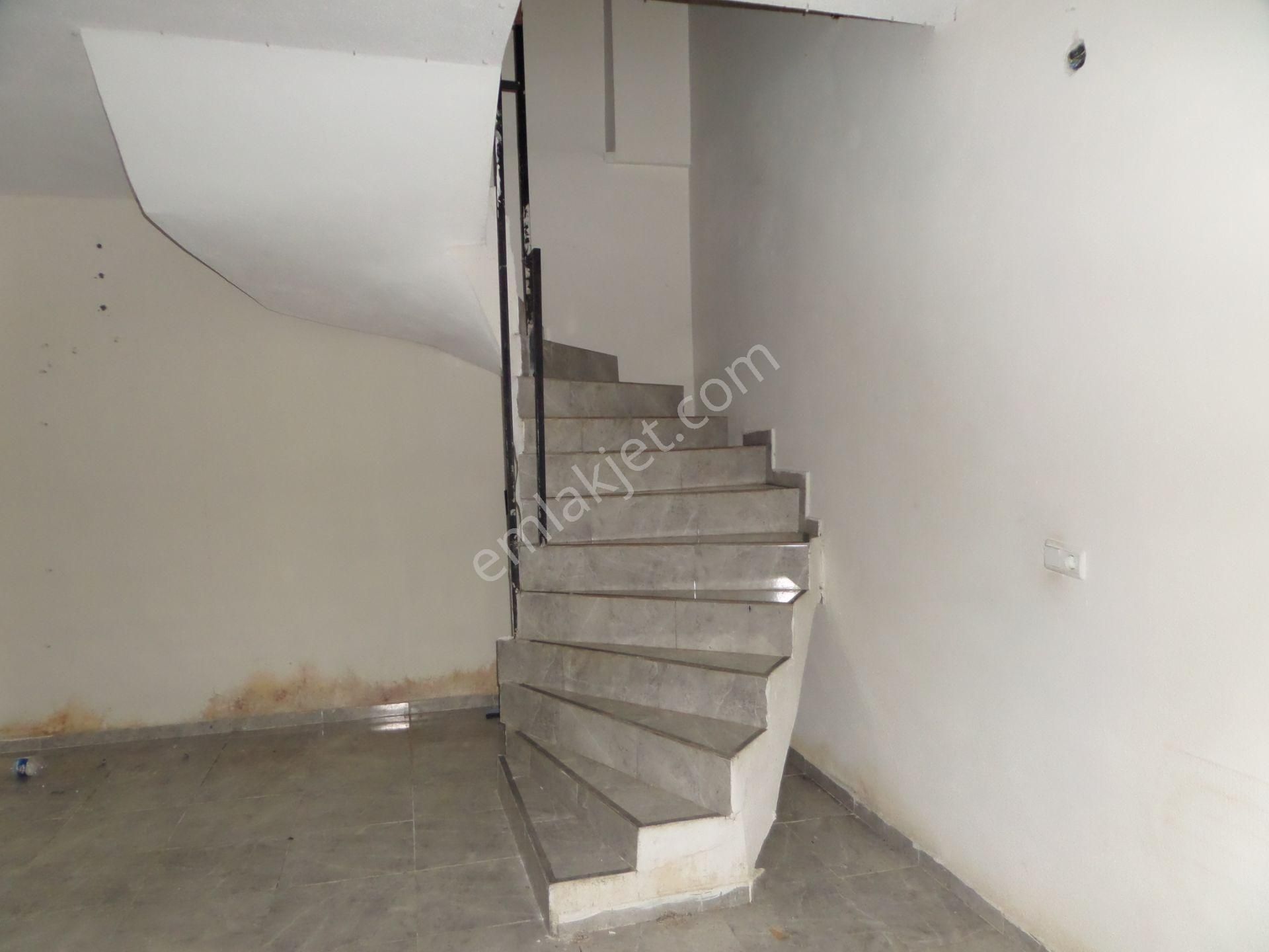 100.yılda,50m2 Zemin,50m2 Bodrumlu Kiralık İşyeri - Görsel 10