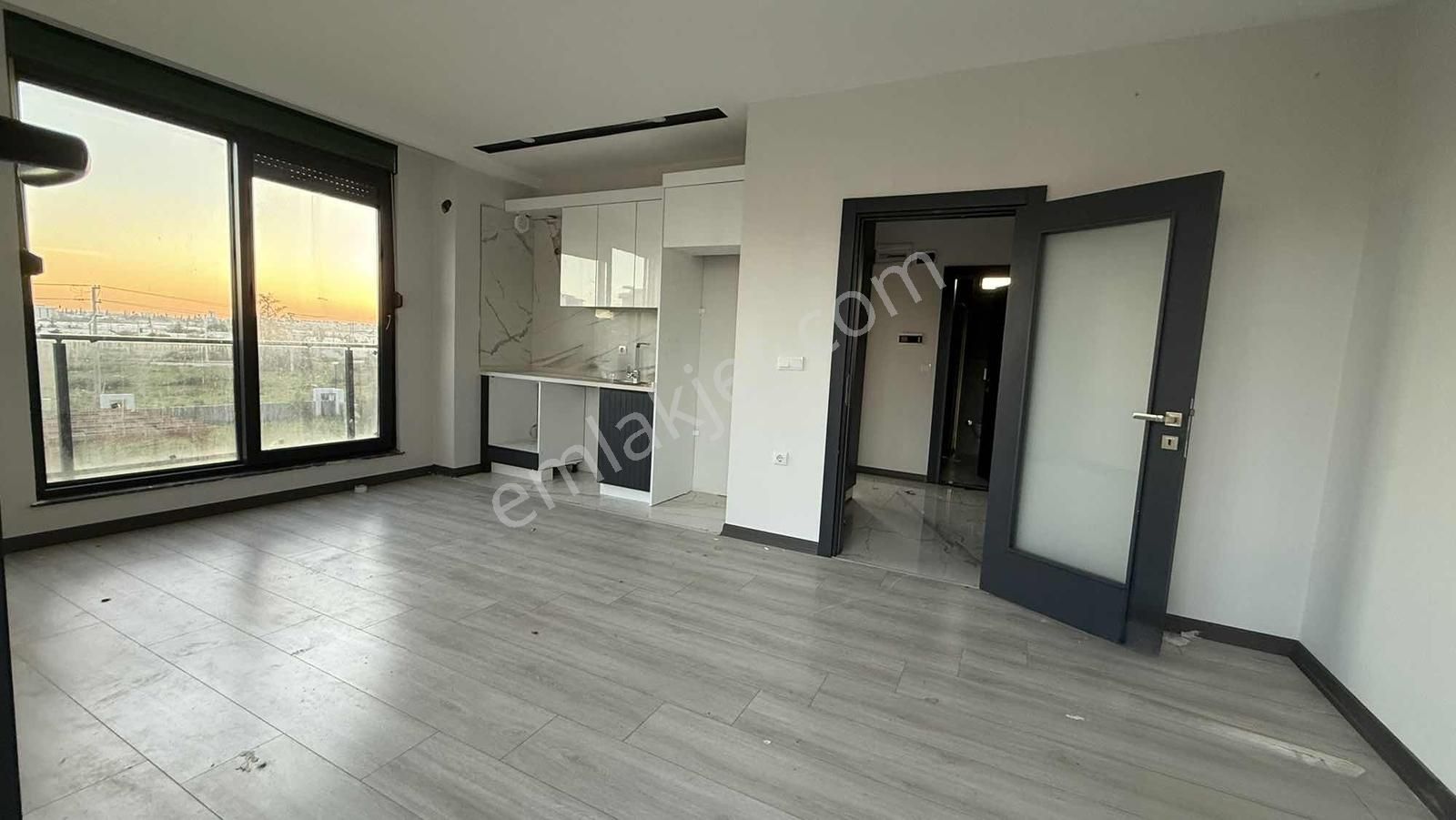 Altıntaşta İskanlı Kardeşkentler Cd.300 Mt Ara Katta 2+1 Satılık - Görsel 12