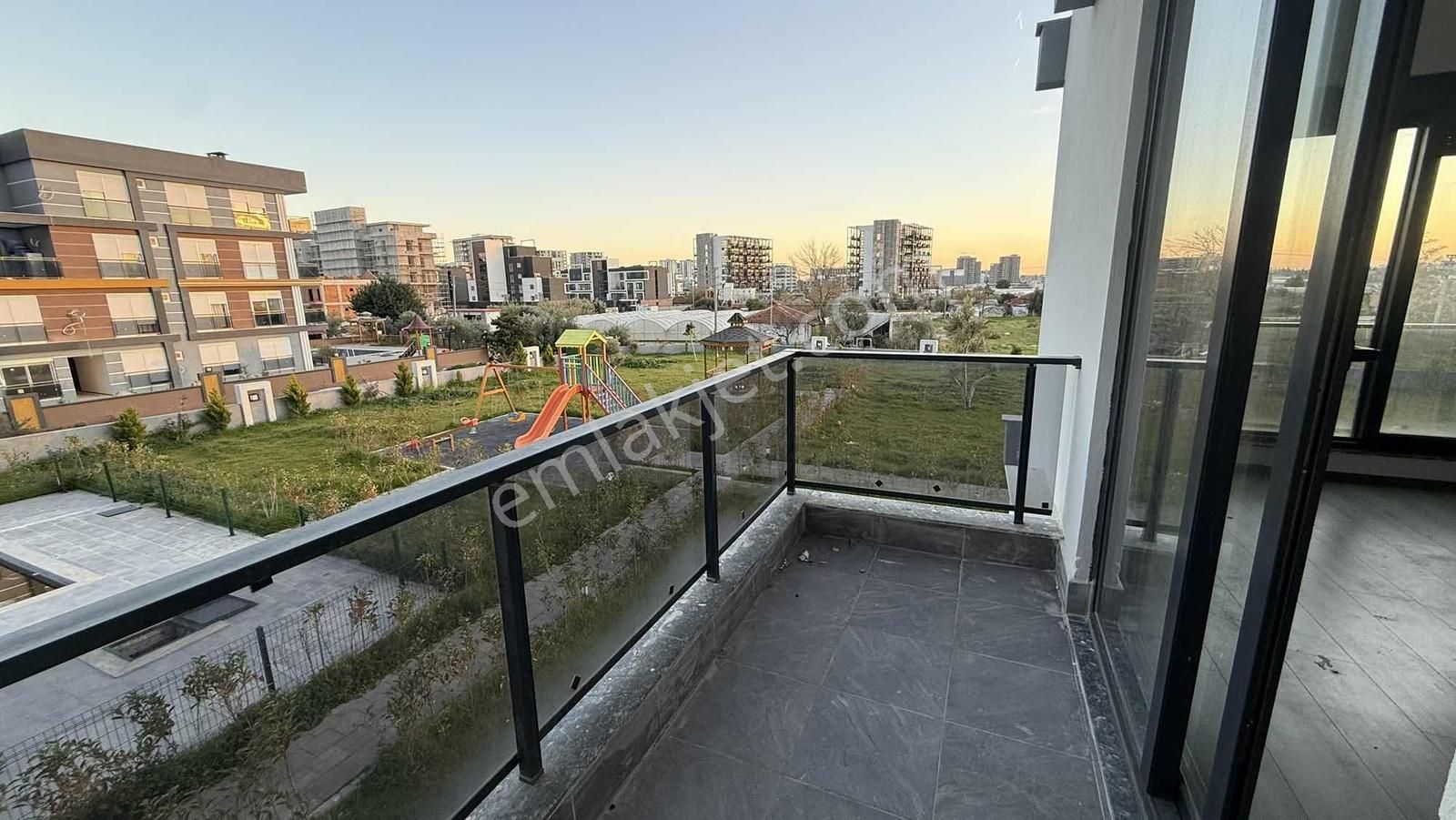 Altıntaşta İskanlı Kardeşkentler Cd.300 Mt Ara Katta 2+1 Satılık - Görsel 2