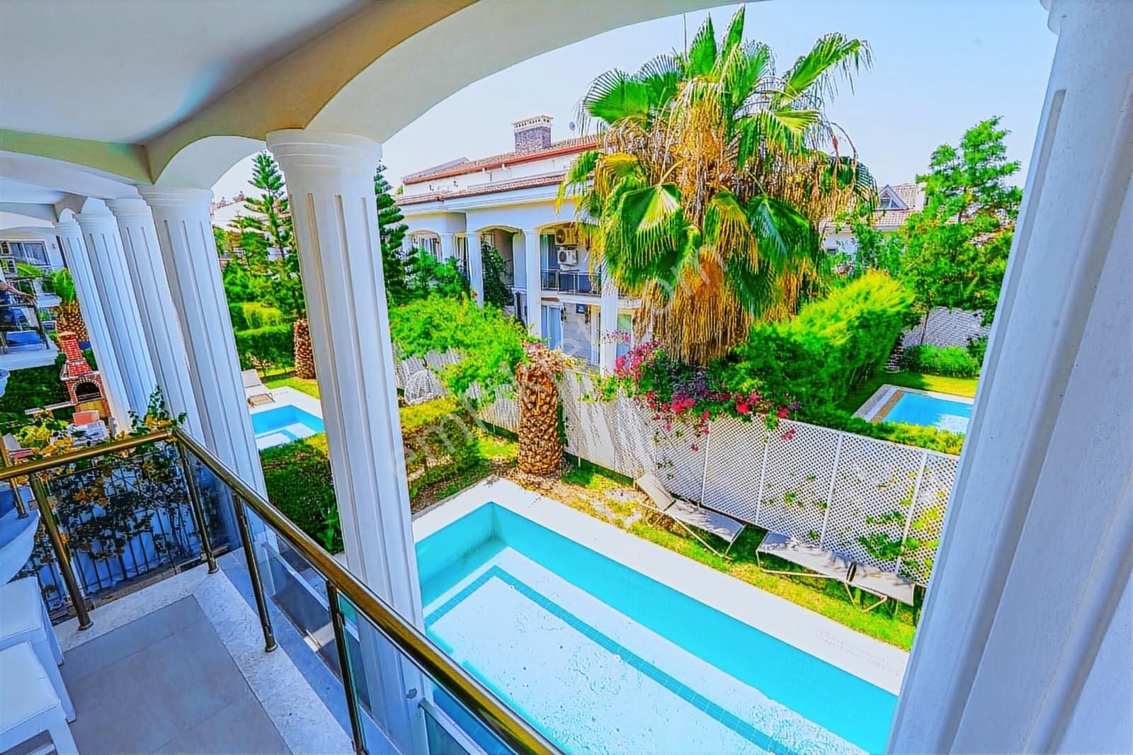Stop'tan Plaja 250mt.5+1 Lüx Havuzlu İkiz Villa - Görsel 14