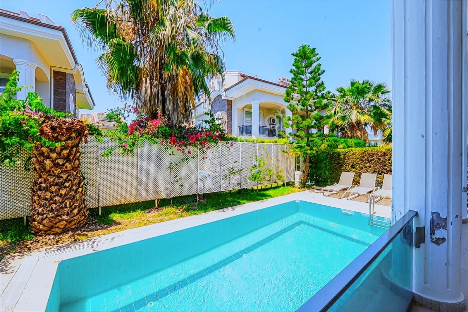Stop'tan Plaja 250mt.5+1 Lüx Havuzlu İkiz Villa - Görsel 9