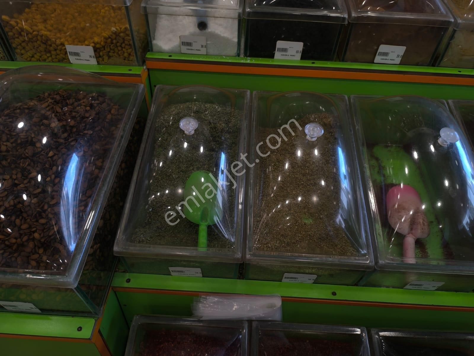 Tabya Meydanda Devren Kuruyemiş Baharat Mağazası