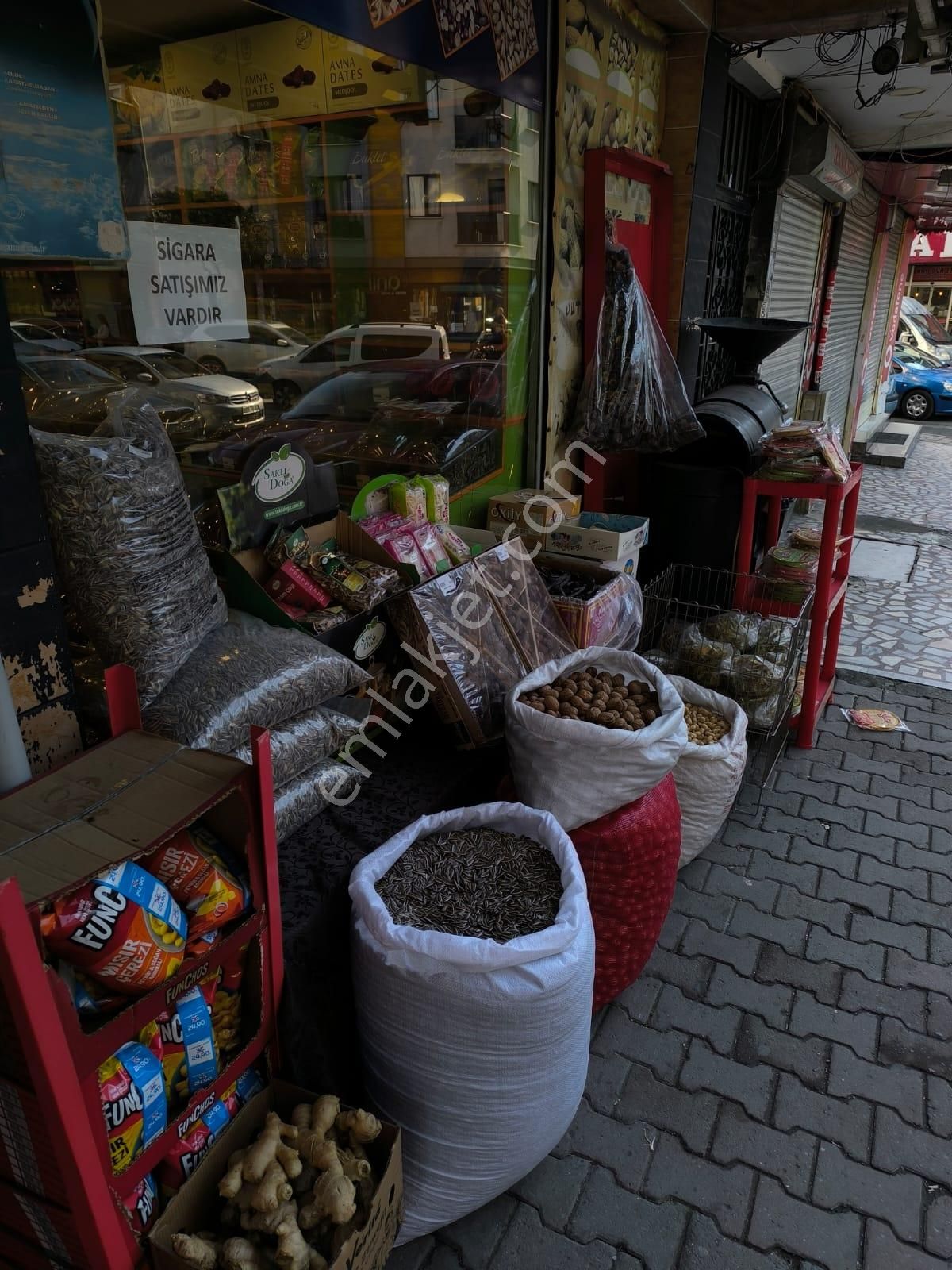 Tabya Meydanda Devren Kuruyemiş Baharat Mağazası - Görsel 5
