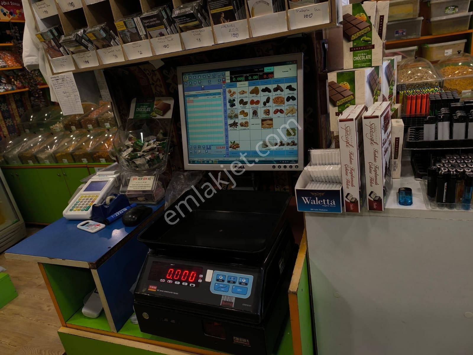 Tabya Meydanda Devren Kuruyemiş Baharat Mağazası - Görsel 15