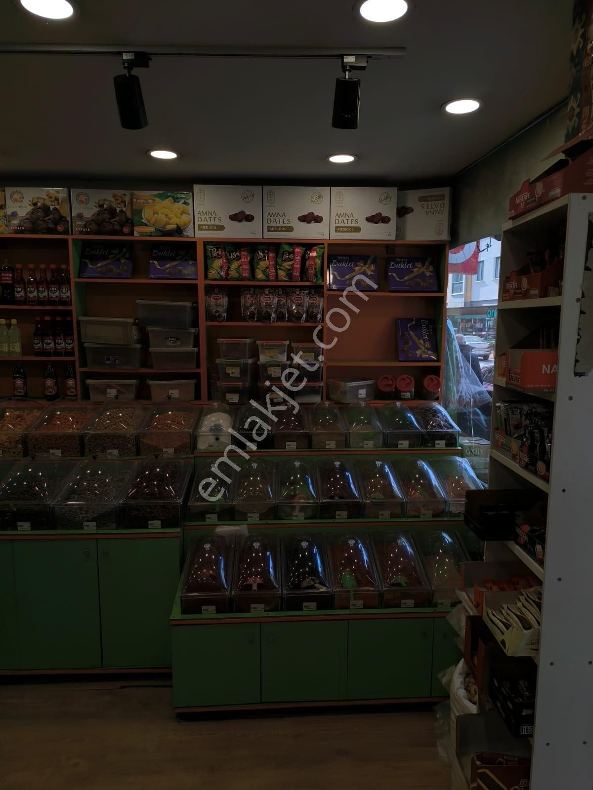 Tabya Meydanda Devren Kuruyemiş Baharat Mağazası - Görsel 23