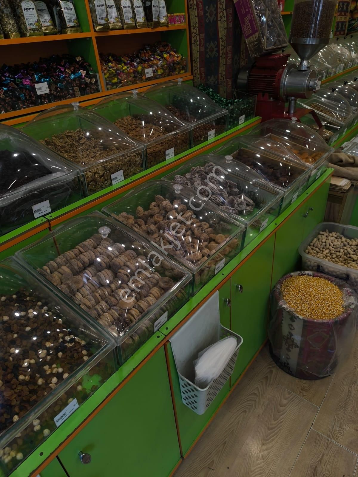 Tabya Meydanda Devren Kuruyemiş Baharat Mağazası - Görsel 22