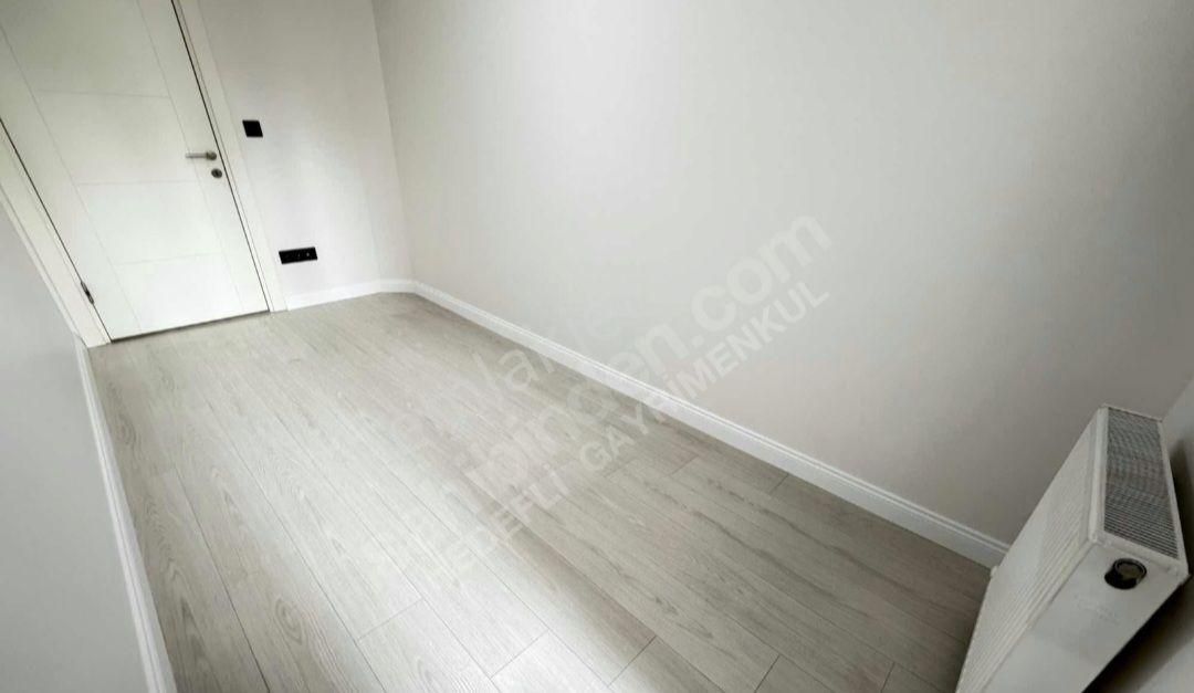 Çınar'da Prestijli Yapıda Otoparklı Balkonlu Fırsat 2+1 - Görsel 12