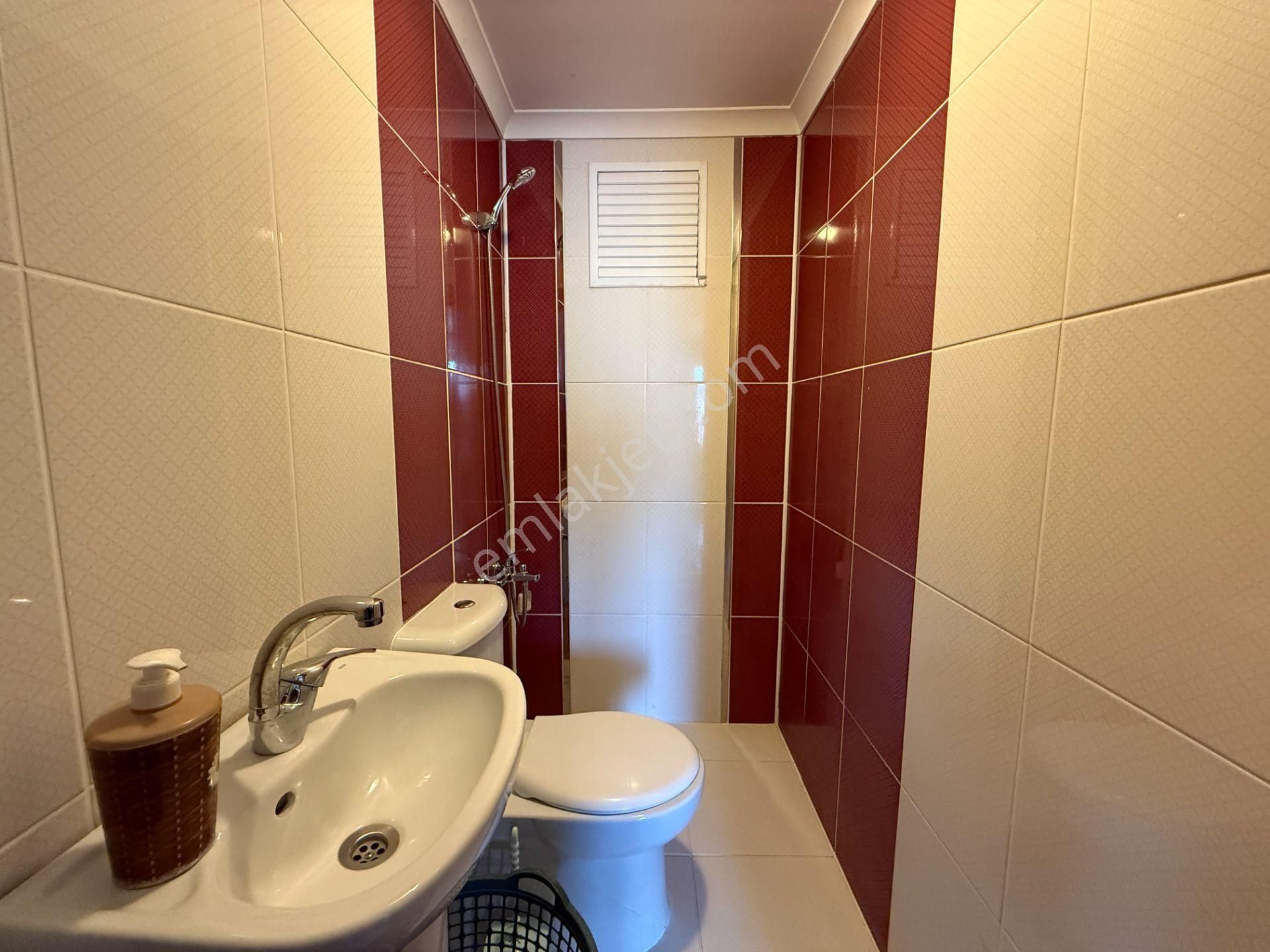 Pursaklar Mehmet Zengin Emlak'tan Hastane Yakını Manzaralı 10.kat 4+1 Sitede Daire - Görsel 26