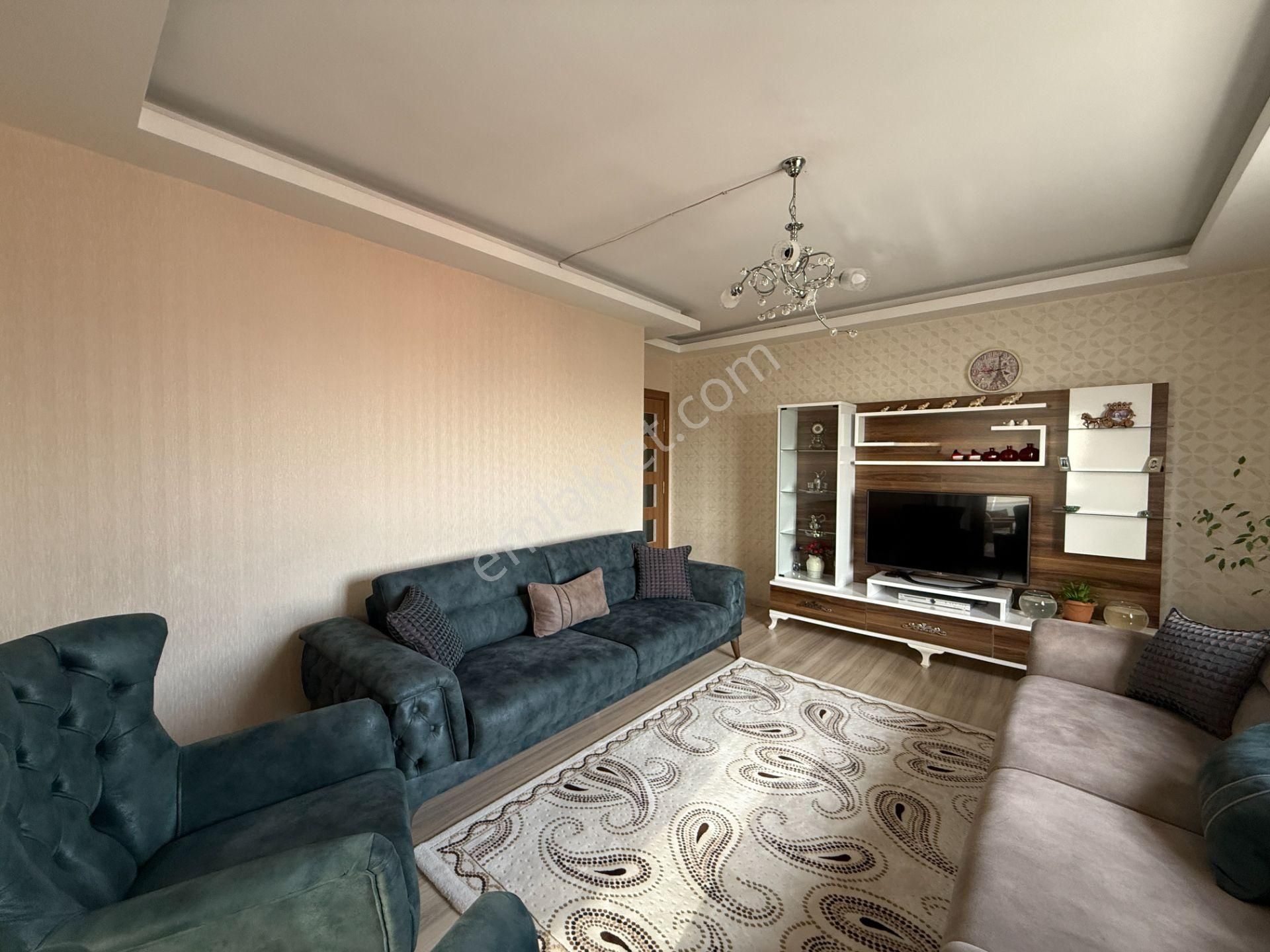 Pursaklar Mehmet Zengin Emlak'tan Hastane Yakını Manzaralı 10.kat 4+1 Sitede Daire - Görsel 15