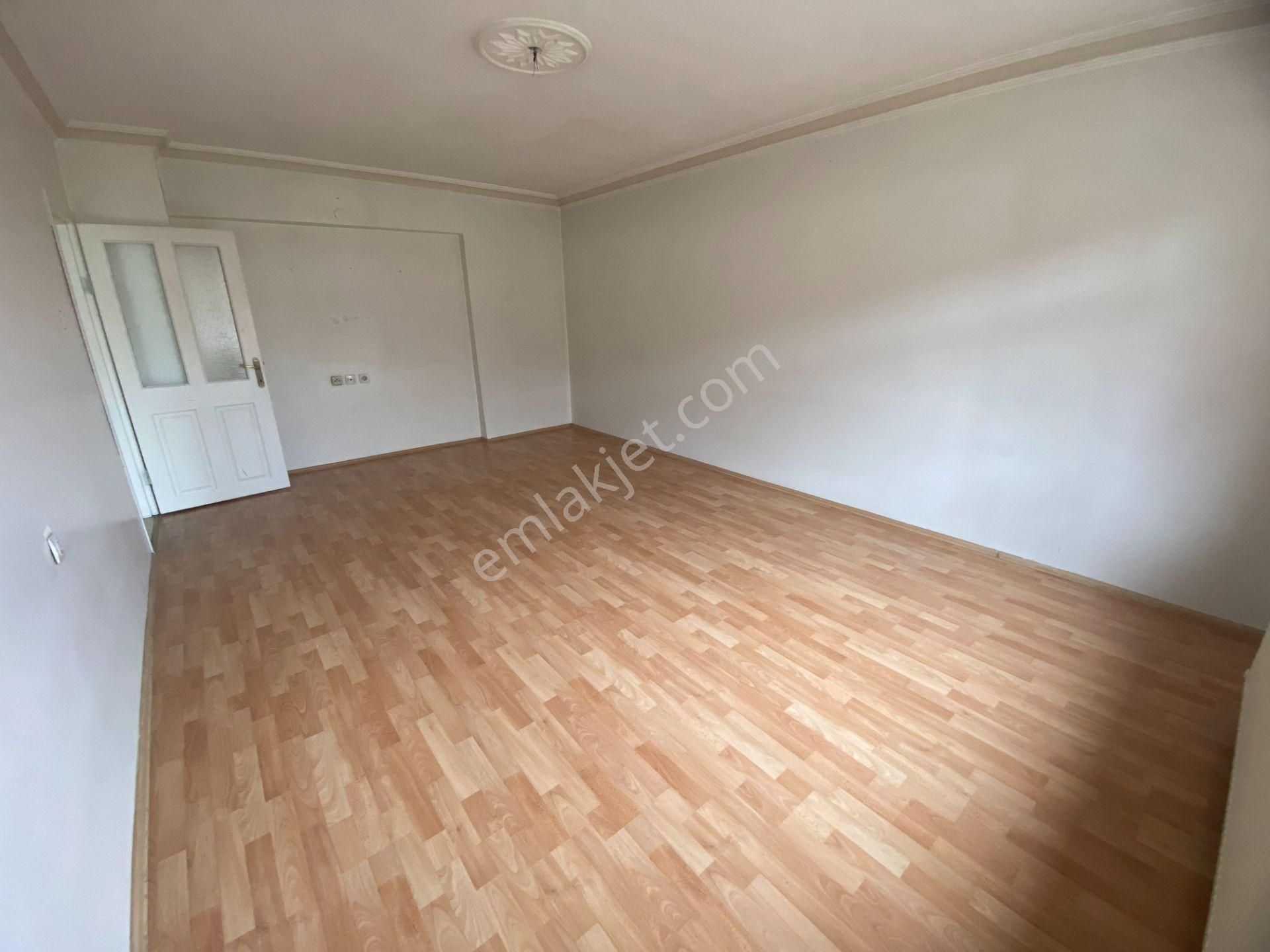 Süvari Mah. 1.arakat 2+1 100 M2 Kiralık Daire Umut 19 Emlak!tan - Görsel 18