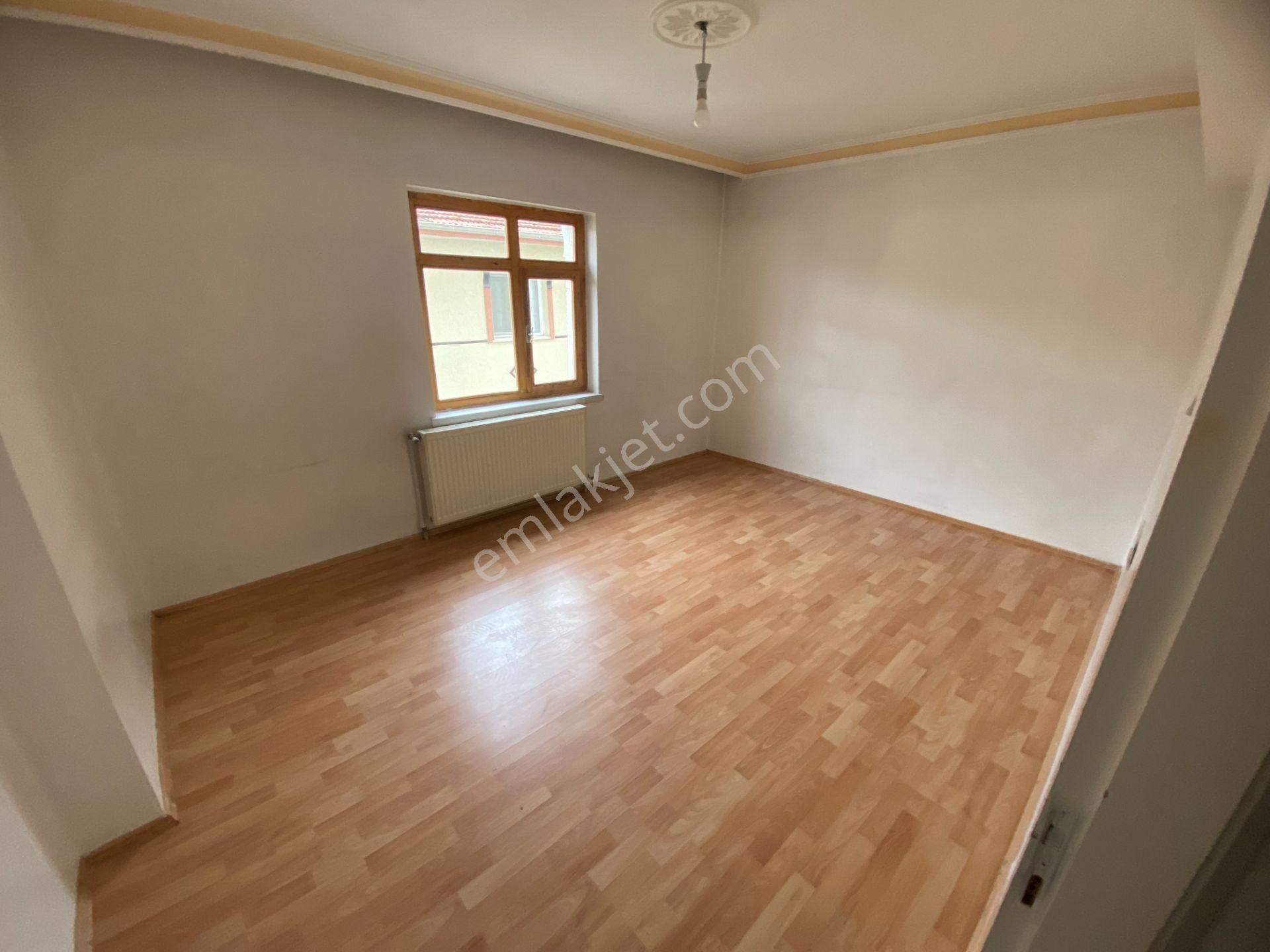 Süvari Mah. 1.arakat 2+1 100 M2 Kiralık Daire Umut 19 Emlak!tan - Görsel 21