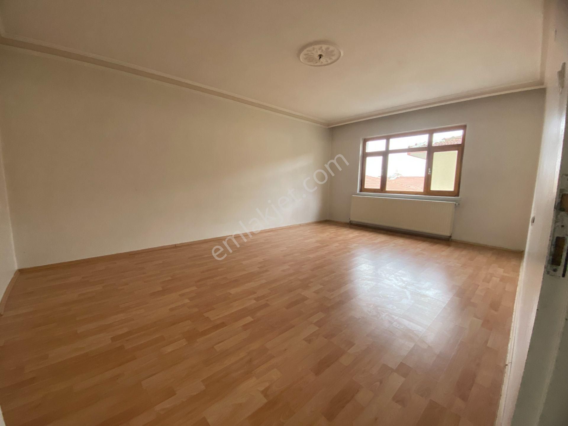 Süvari Mah. 1.arakat 2+1 100 M2 Kiralık Daire Umut 19 Emlak!tan - Görsel 16