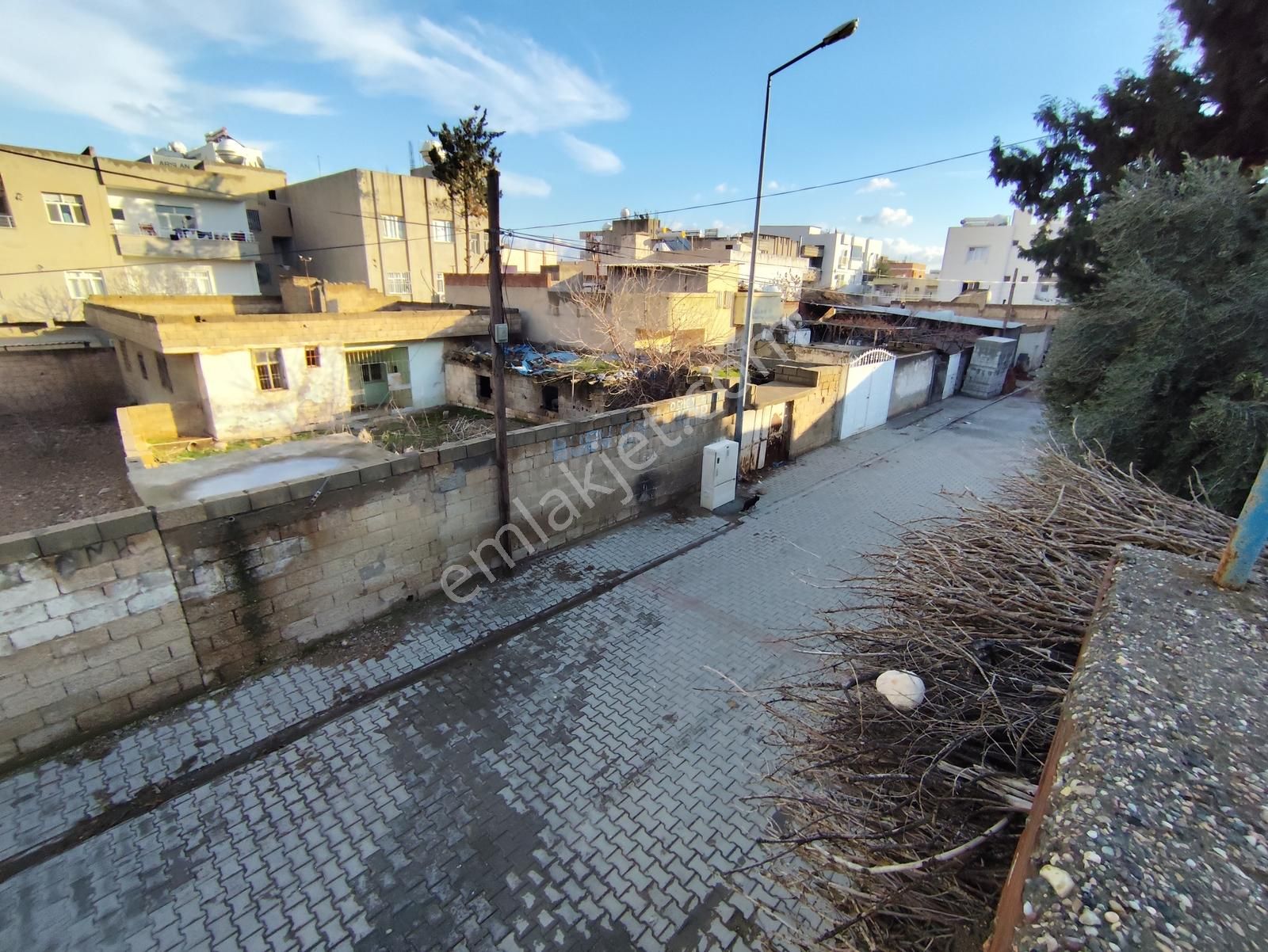 Acar Emlaktan Acil Satılık Barış Mahallesi 300 M2 Müstakil Ev - Görsel 4