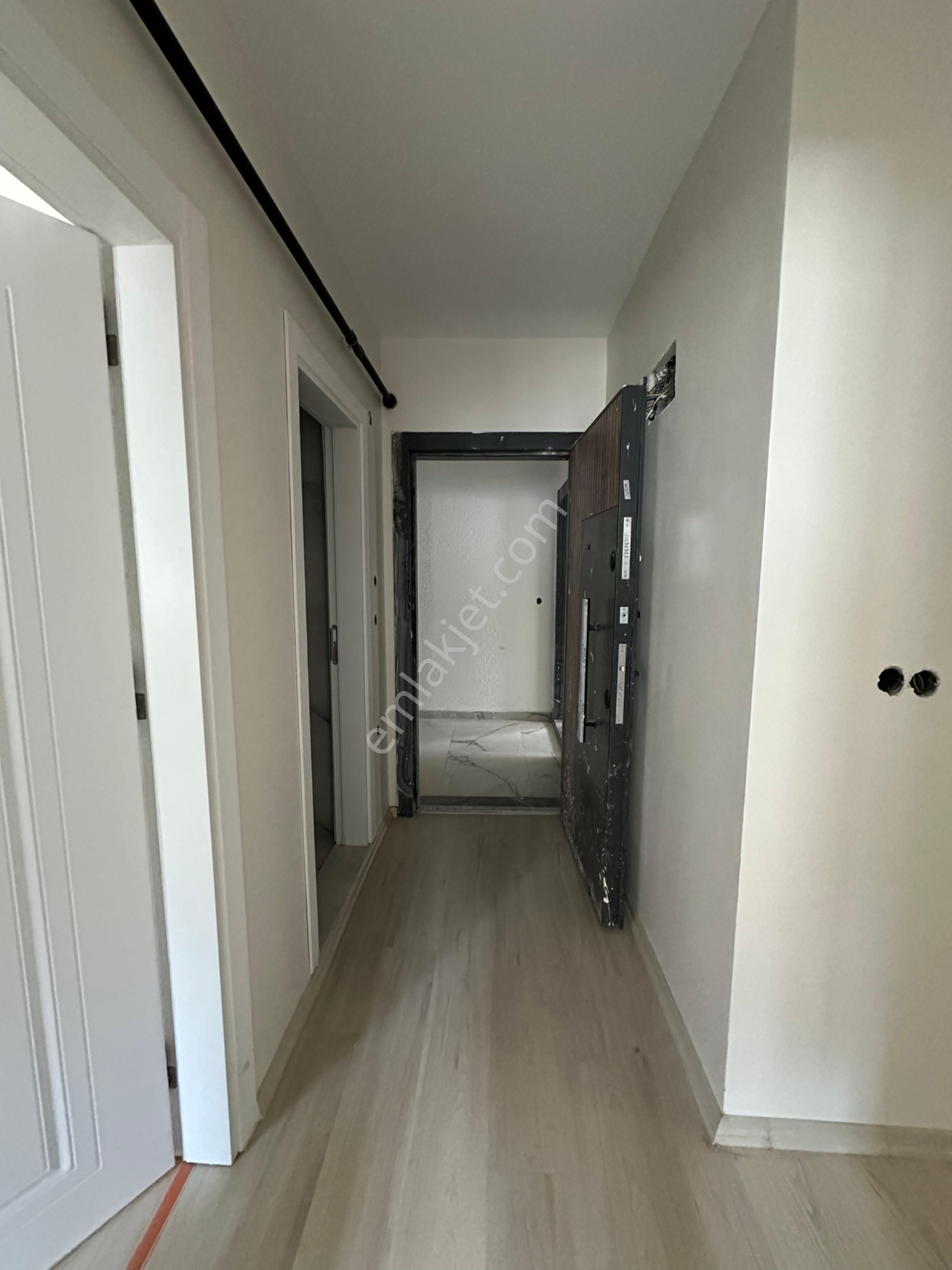 Merkezde Metrobüs Yakınında Marmara Caddesi Yürüme Mesafesinde Sıfır 2+1 Kiralık Daire - Görsel 23