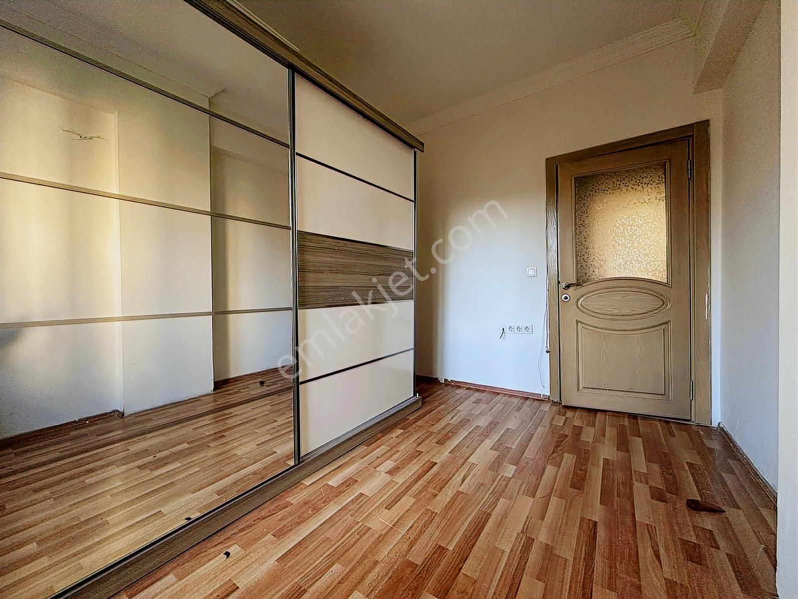 Güzeloba Mahallesi Site İçerisinde Özel Tasarım 4+1kiralık Daire - Görsel 8