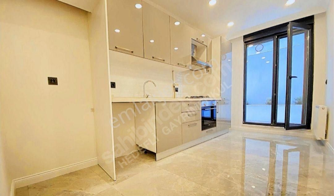 Büyük Tur Yolu'nda 100m2 Teraslı Ayrı Mutfak Otoparklı Yeni 3+1! - Görsel 8