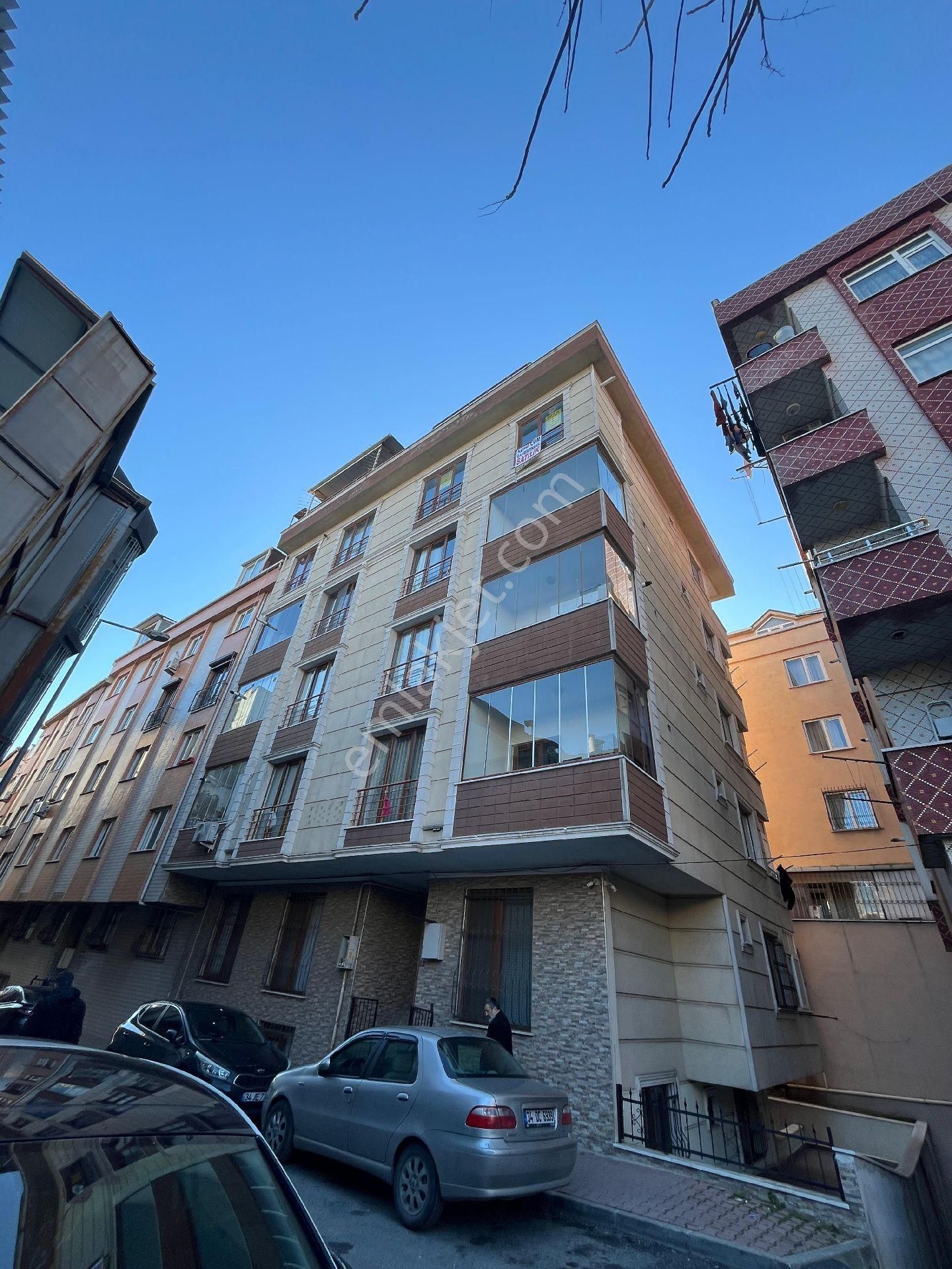 Üçkardeşler Emlak Tan Satılık Daire Bahçeli Ev Ler