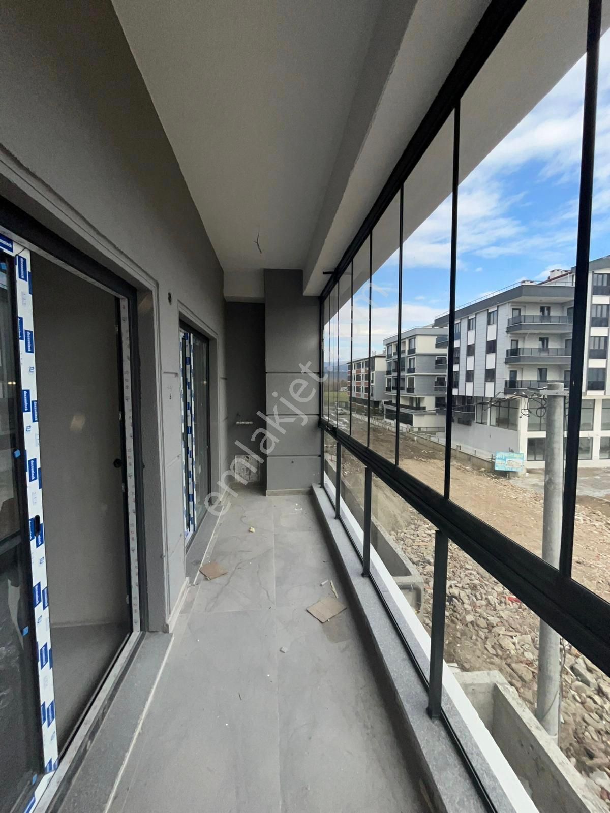 Akçay Köşemden Yeni Yapım Geniş 1+1 Satılık Daire - Görsel 19