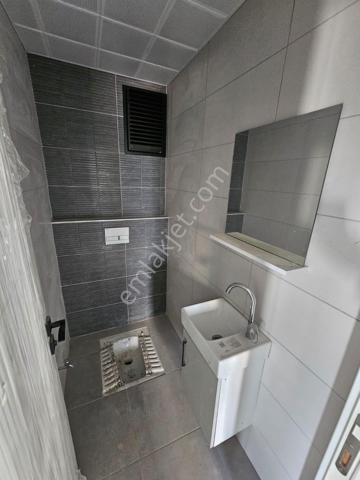 Aydınlar Mahallesi Havuzlu+güvenlikli+sosyal Donatılı+site İçerisinde 3+1/2banyolu +sıfır Daire - Görsel 15