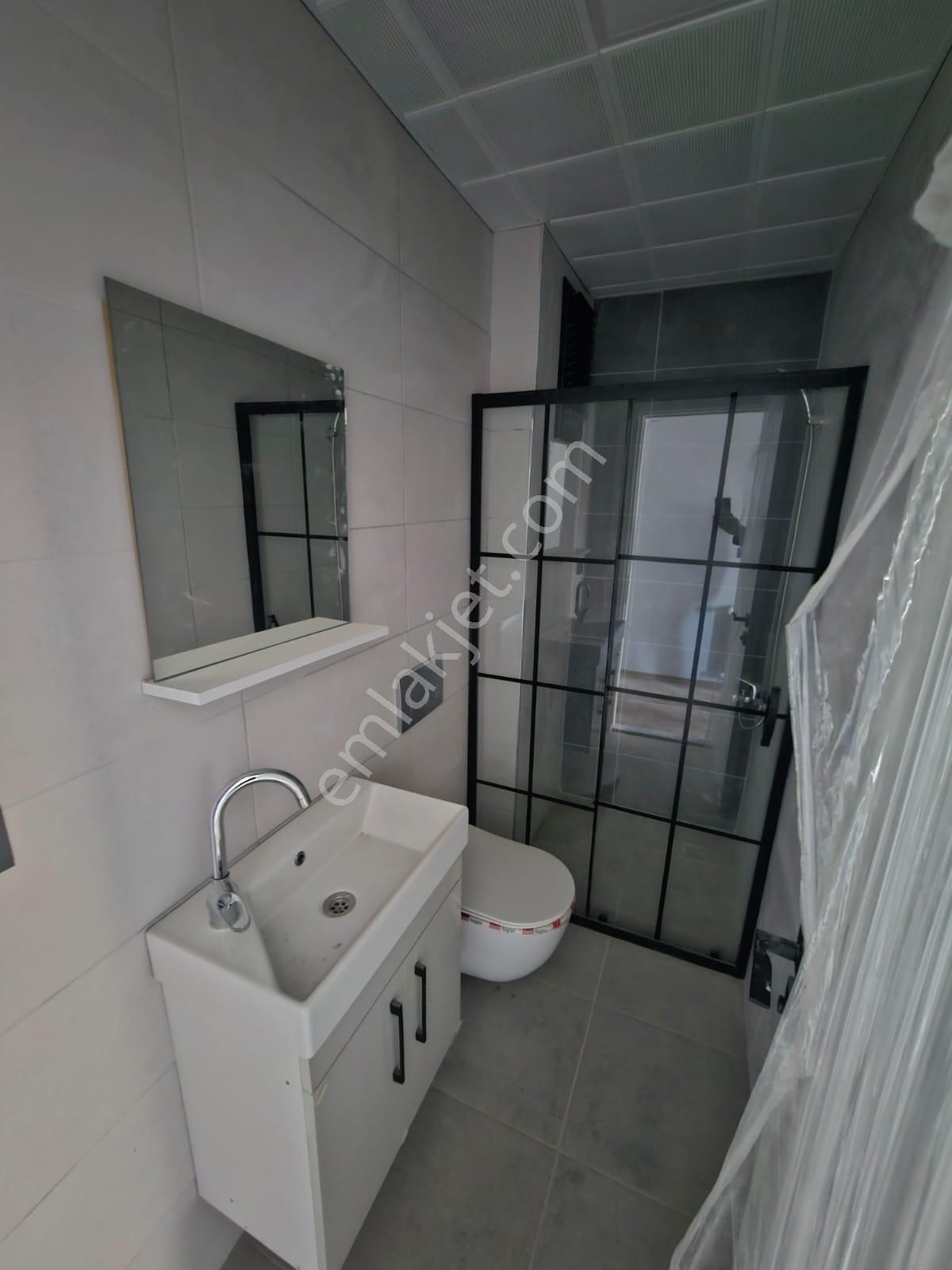 Aydınlar Mahallesi Havuzlu+güvenlikli+sosyal Donatılı+site İçerisinde 3+1/2banyolu +sıfır Daire - Görsel 16