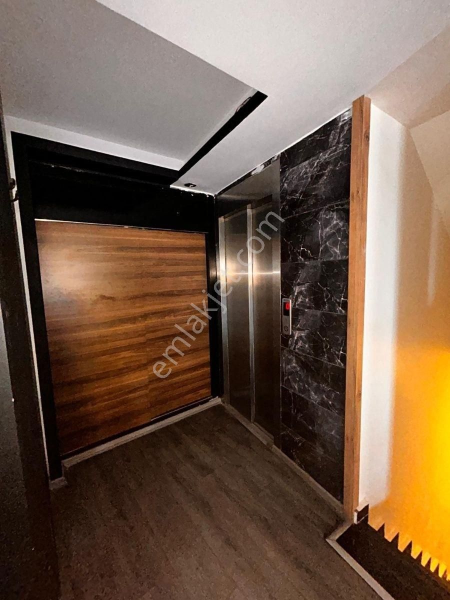 Kaşüstü Ana Yol Üzeri 700m2 Her İşe Uygun 4 Katlı Ticari Bina - Görsel 31