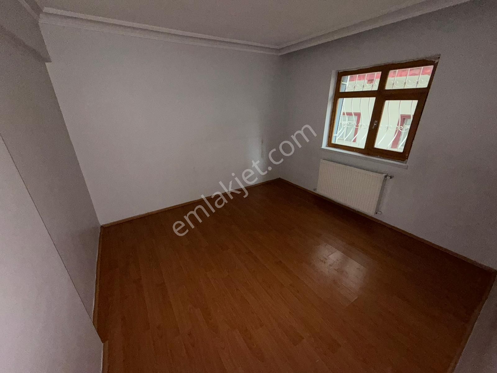 Sym'den Etimesgut Mh Bağımsız Gömüsüz Normal Yapıda 3+1 B.katı Daire - Görsel 3