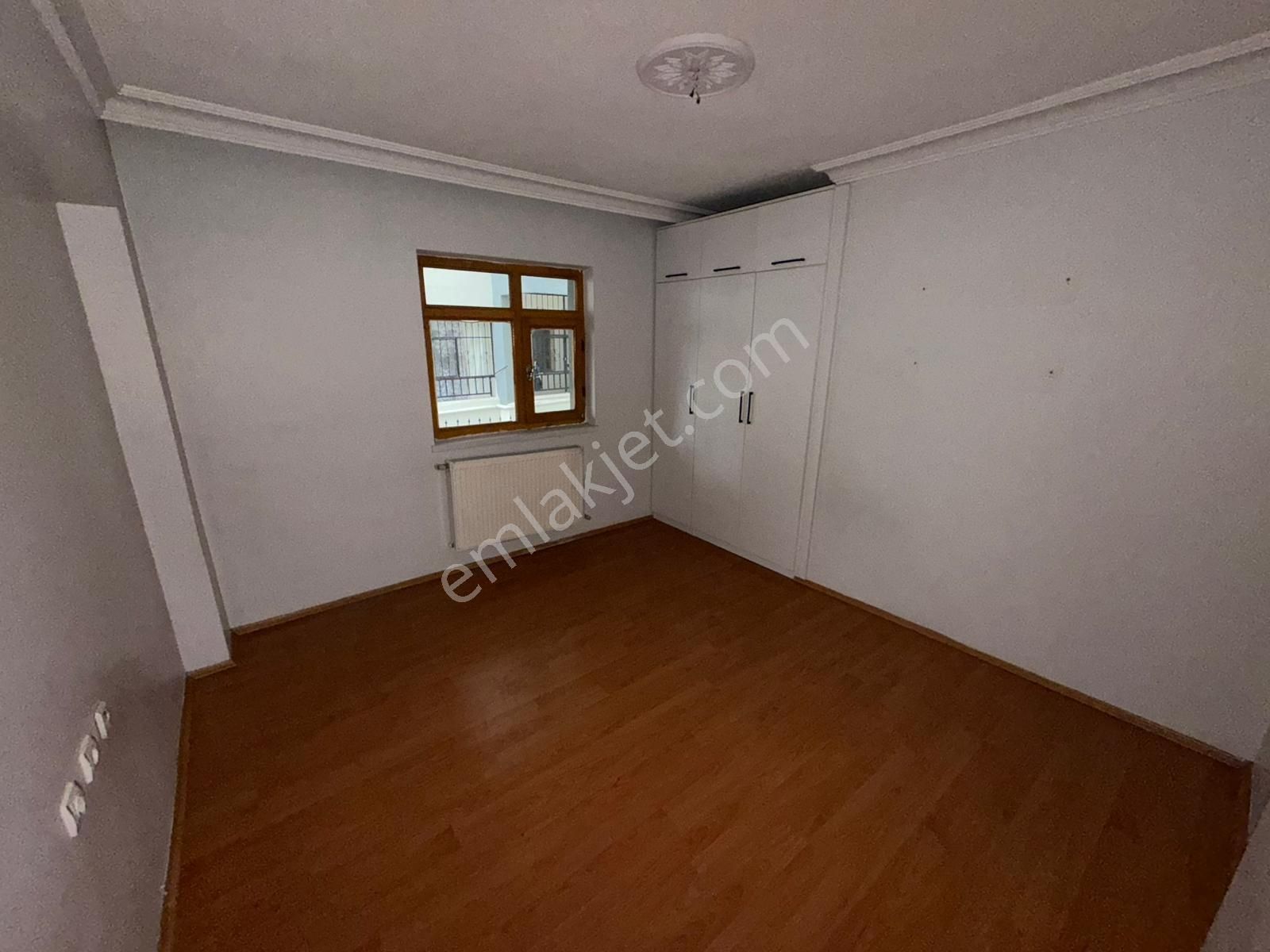 Sym'den Etimesgut Mh Bağımsız Gömüsüz Normal Yapıda 3+1 B.katı Daire - Görsel 7