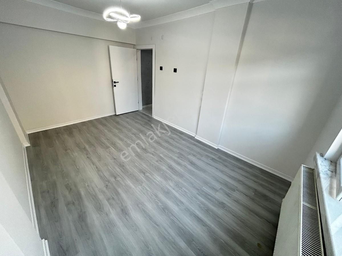 Sincan Mareşal Çakmak Mah 3+1 Ultra Lüx Yapılı Ara Katta Daire - Görsel 14