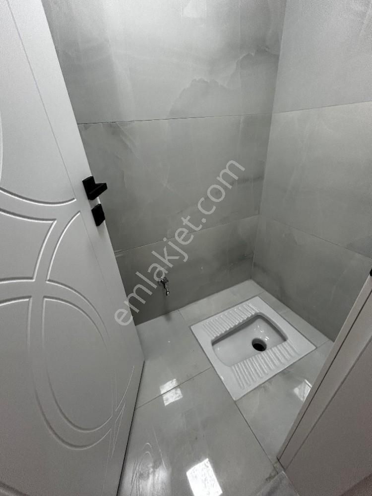 Sincan Mareşal Çakmak Mah 3+1 Ultra Lüx Yapılı Ara Katta Daire - Görsel 16