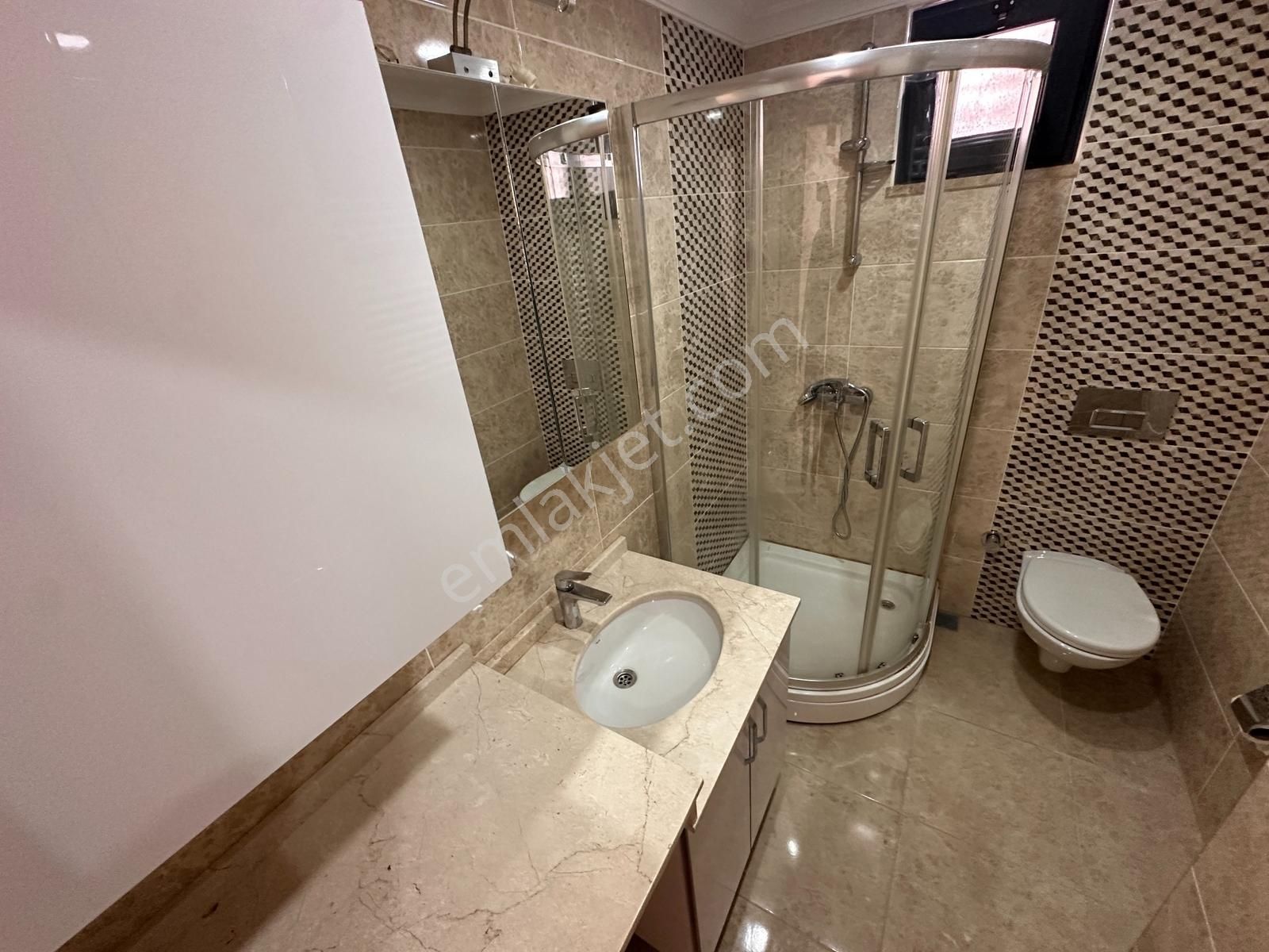 Tamiş'den Altıntepe'de Minibüse Yakın 6 Yıllık 2.kat Ön Köşe 2+1 - Görsel 8