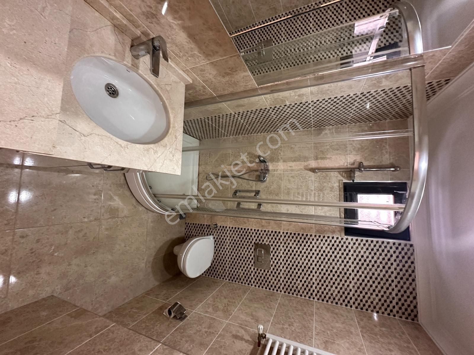 Tamiş'den Altıntepe'de Minibüse Yakın 6 Yıllık 2.kat Ön Köşe 2+1 - Görsel 18