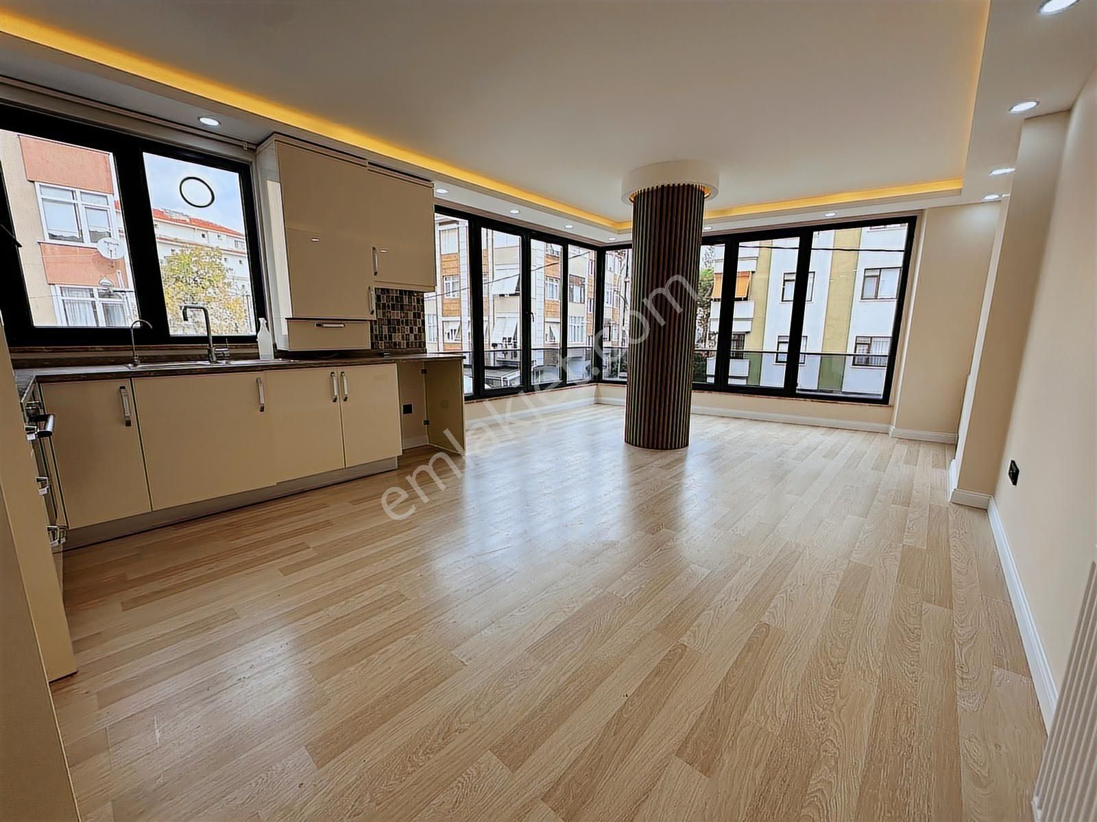 Tamiş'den Altıntepe'de Minibüse Yakın 6 Yıllık 2.kat Ön Köşe 2+1 - Görsel 13