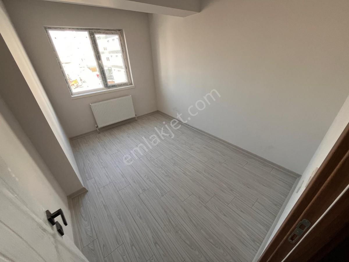 Fevzi Çakmak Mahallesinde 3+1 Giyinme Odalı Sıfır Daire - Görsel 12