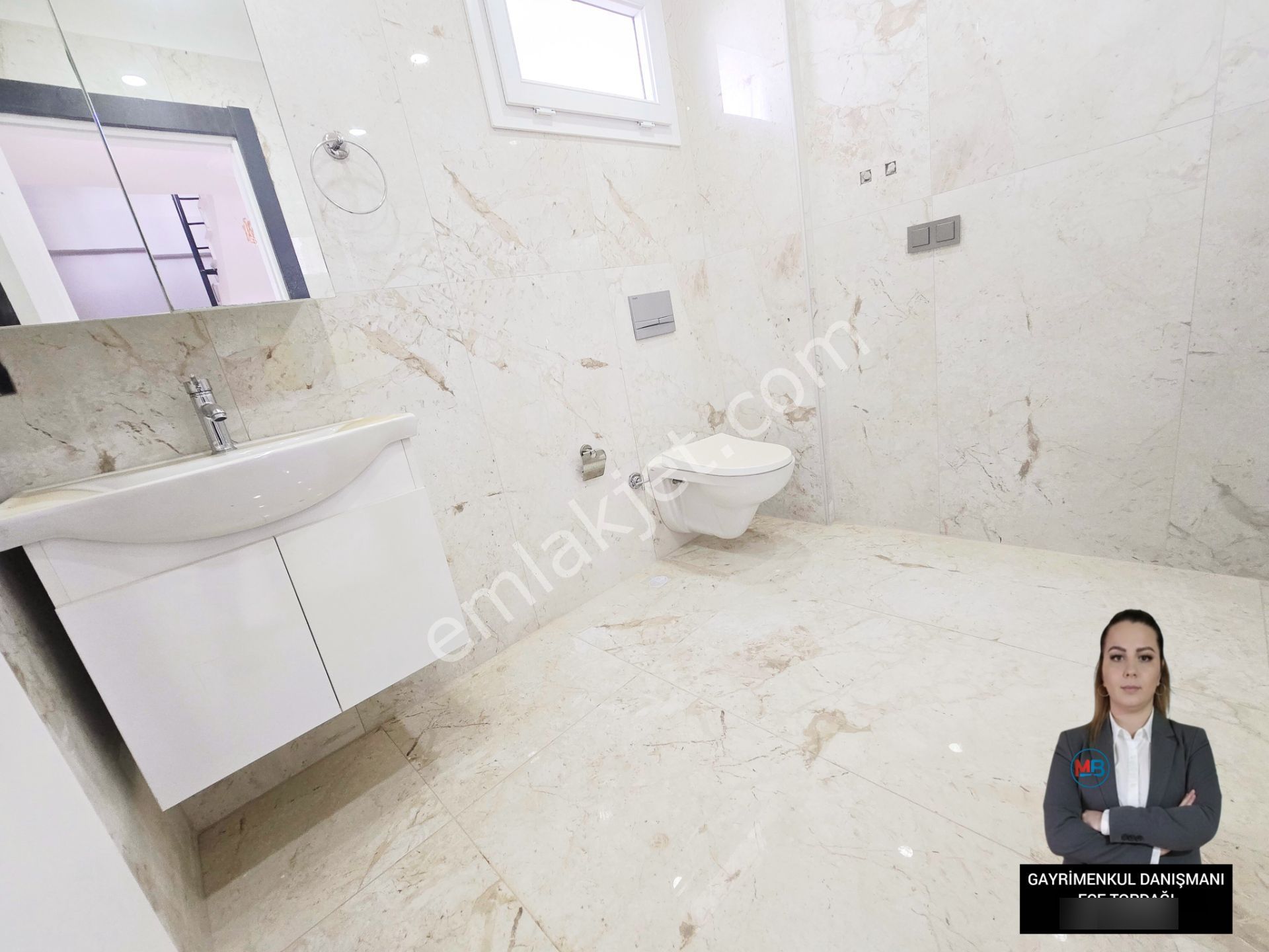 Didimde Satılık 3+1 Müstakil Bahçeli Sıfır Denize 350 Mt. Tripleks Villa ! - Görsel 20