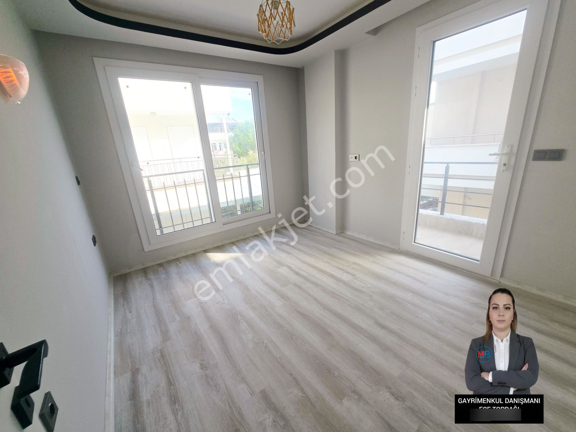 Didimde Satılık 3+1 Müstakil Bahçeli Sıfır Denize 350 Mt. Tripleks Villa ! - Görsel 22